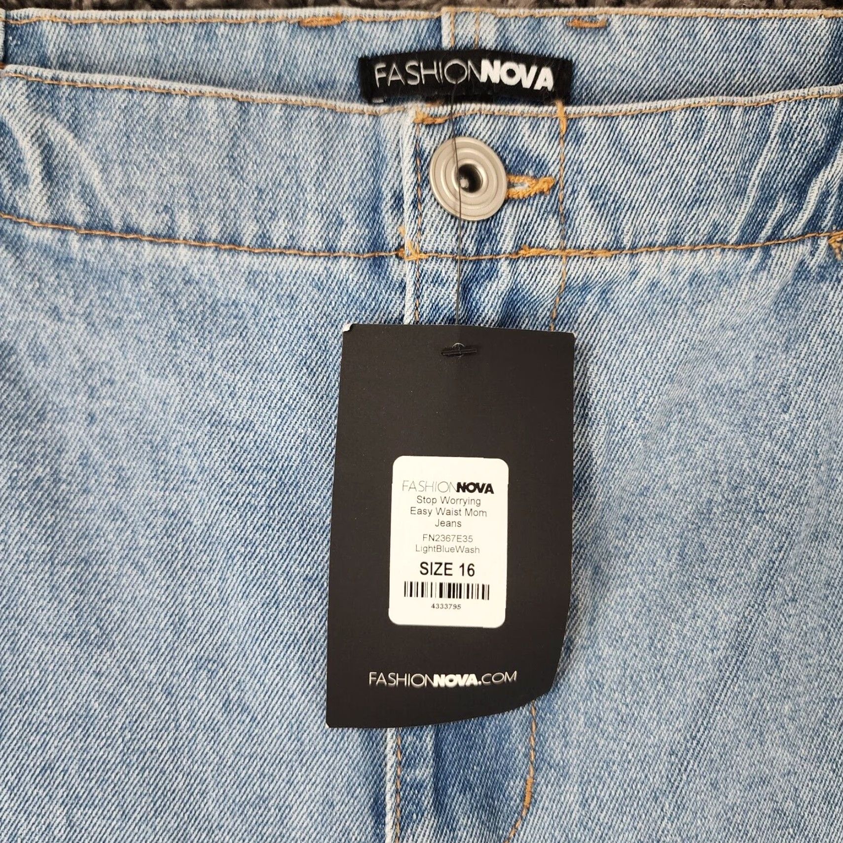 Fashion Nova Fashion Nova Jeans Mom Blue Denim 16 Women Easy Waist 30 Inseam Womens Jeans Blue 16 Size 38" / US 16 / IT 52 - 3 Thumbnail