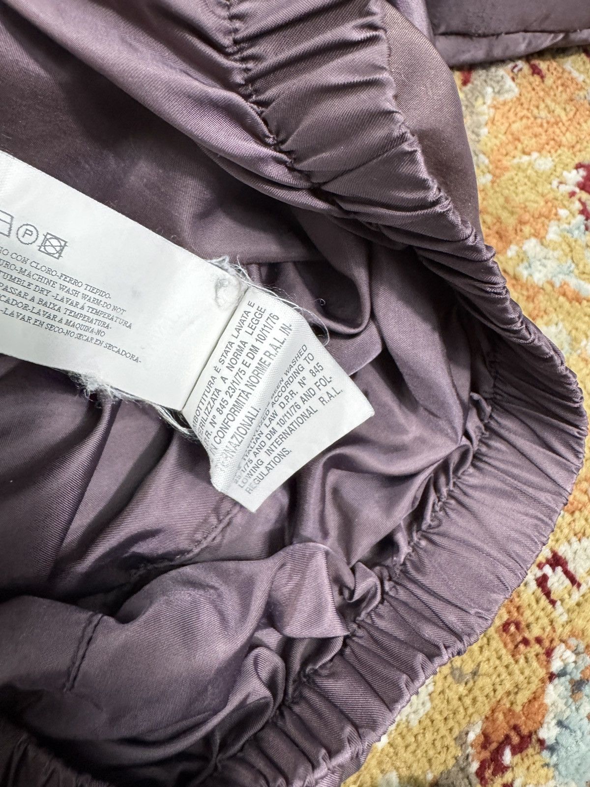 Armani × Giorgio Armani × Vintage ᶠᵃⁿᶜʸᵍᵘʸ Boxy 90s Armani Puffer Jacket Vintage Y2K Down Rare Size M / US 6-8 / IT 42-44 - 9 Thumbnail