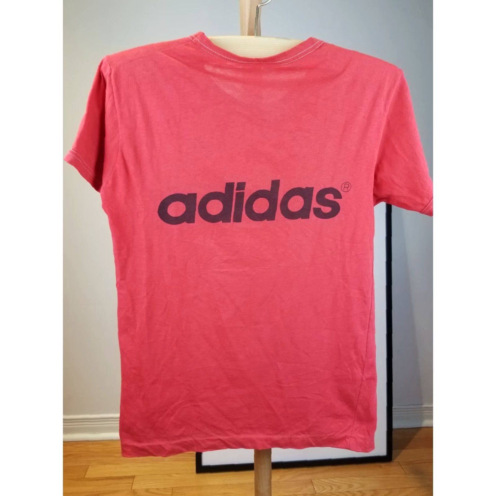 Adidas VINTAGE adidas T-Shirt Mens Red 80's Super Paper Thin Short Sleeve Cotton Jersey Size M Size US M / EU 48-50 / 2 - 4 Thumbnail