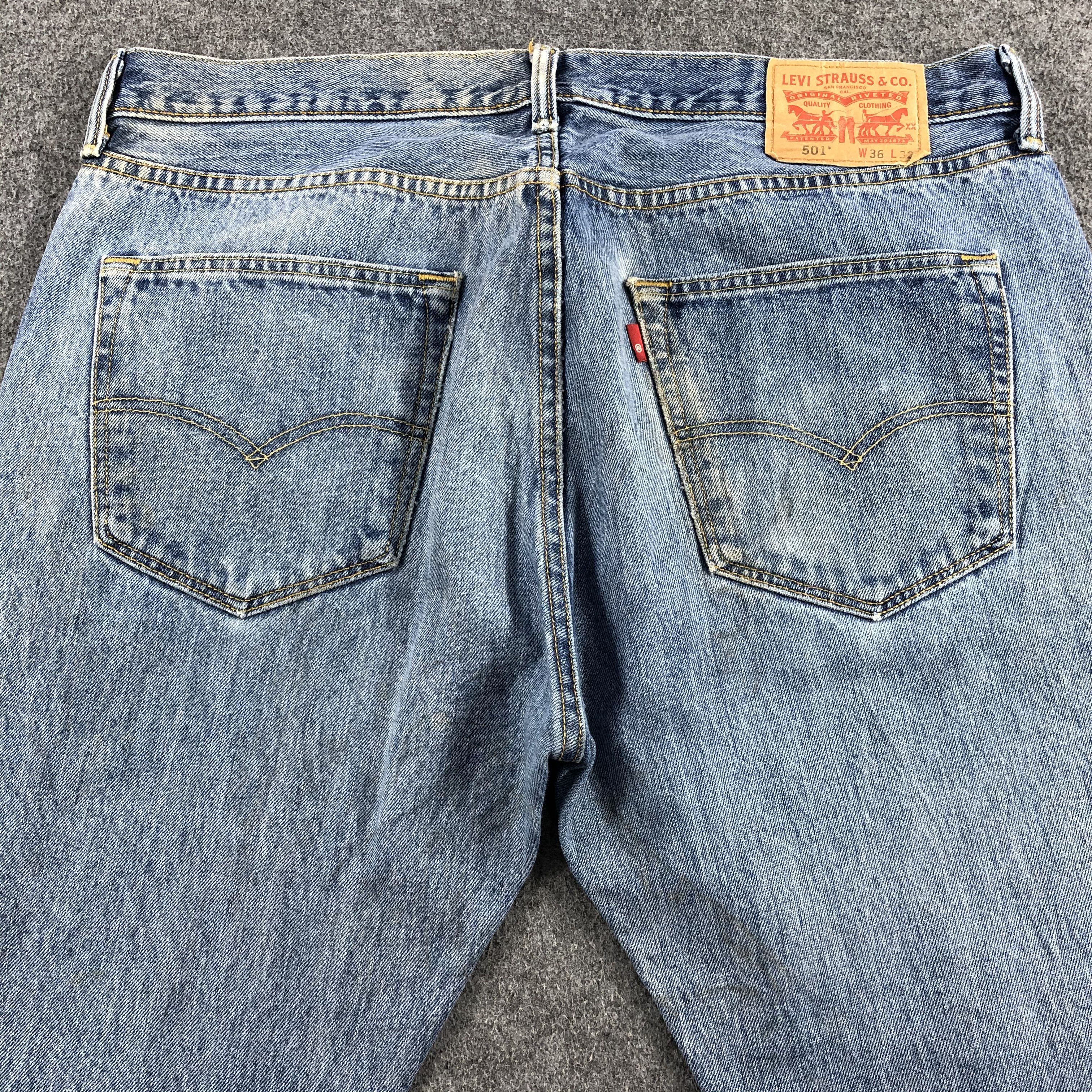 Levi's Vintage Blue Wash Levis 501 Jeans-J1640 Size US 37 - 4 Thumbnail