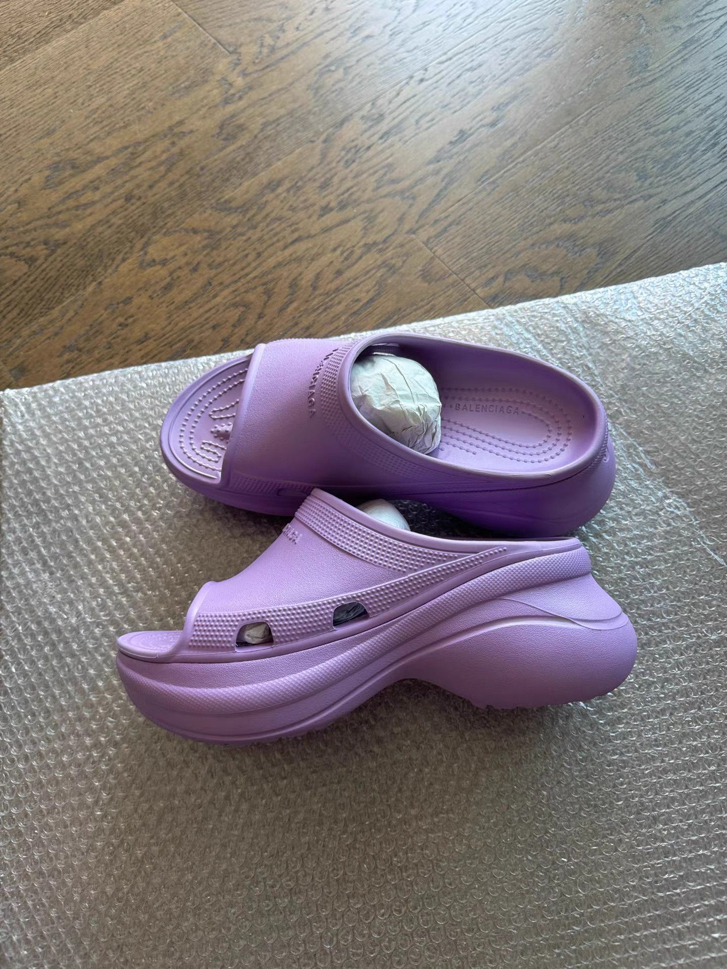 Balenciaga Balenciaga x Crocs Pool Crocs Platform Slides K6 Size US 8 / IT 38 - 4 Thumbnail