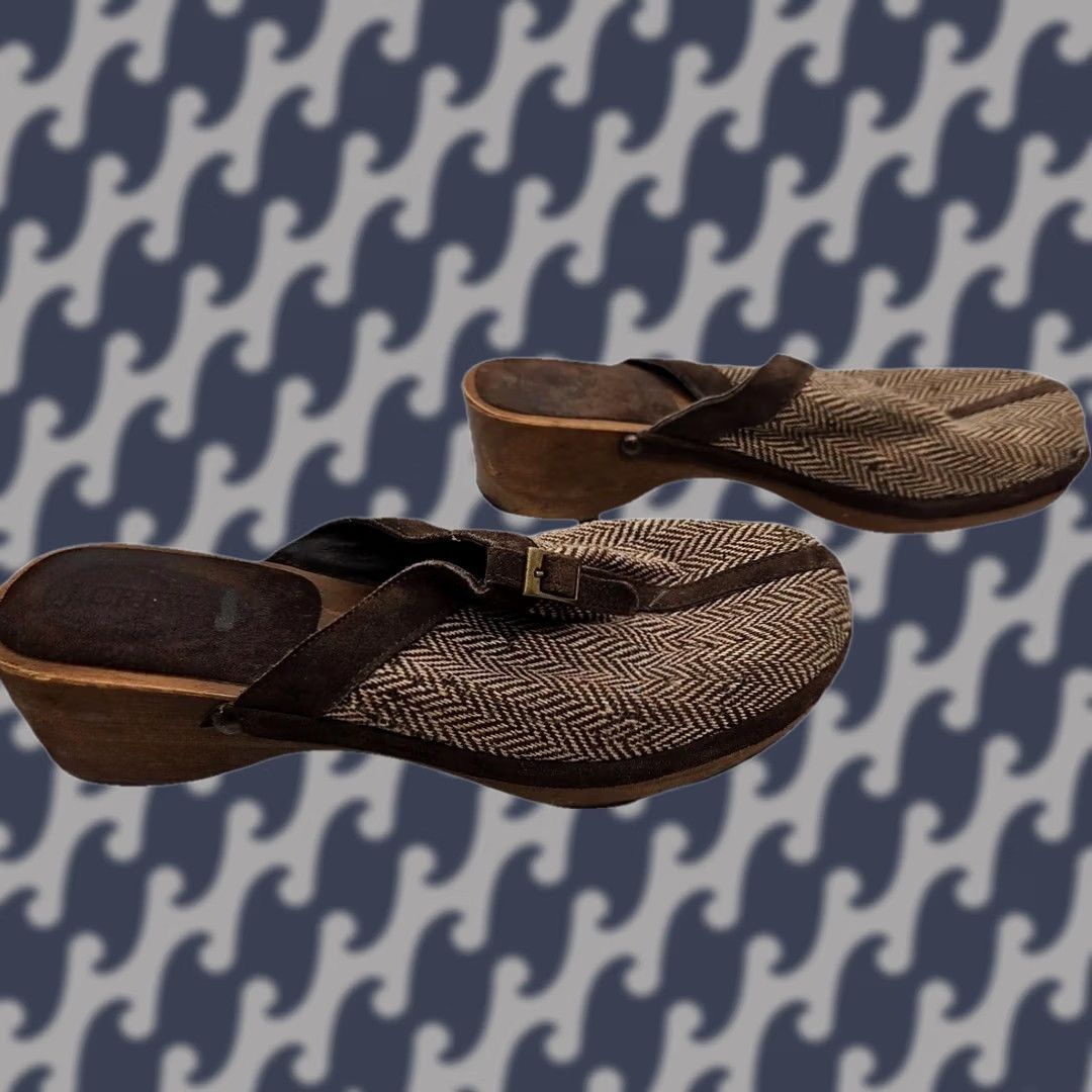 Vintage J Crew Womens 8 Tweed Clogs Wood Sole Leather Trim Herringbone Slip On Mule Slide Bohemian Comfort Classic Womens Shoes Size ONE SIZE - 1 Thumbnail