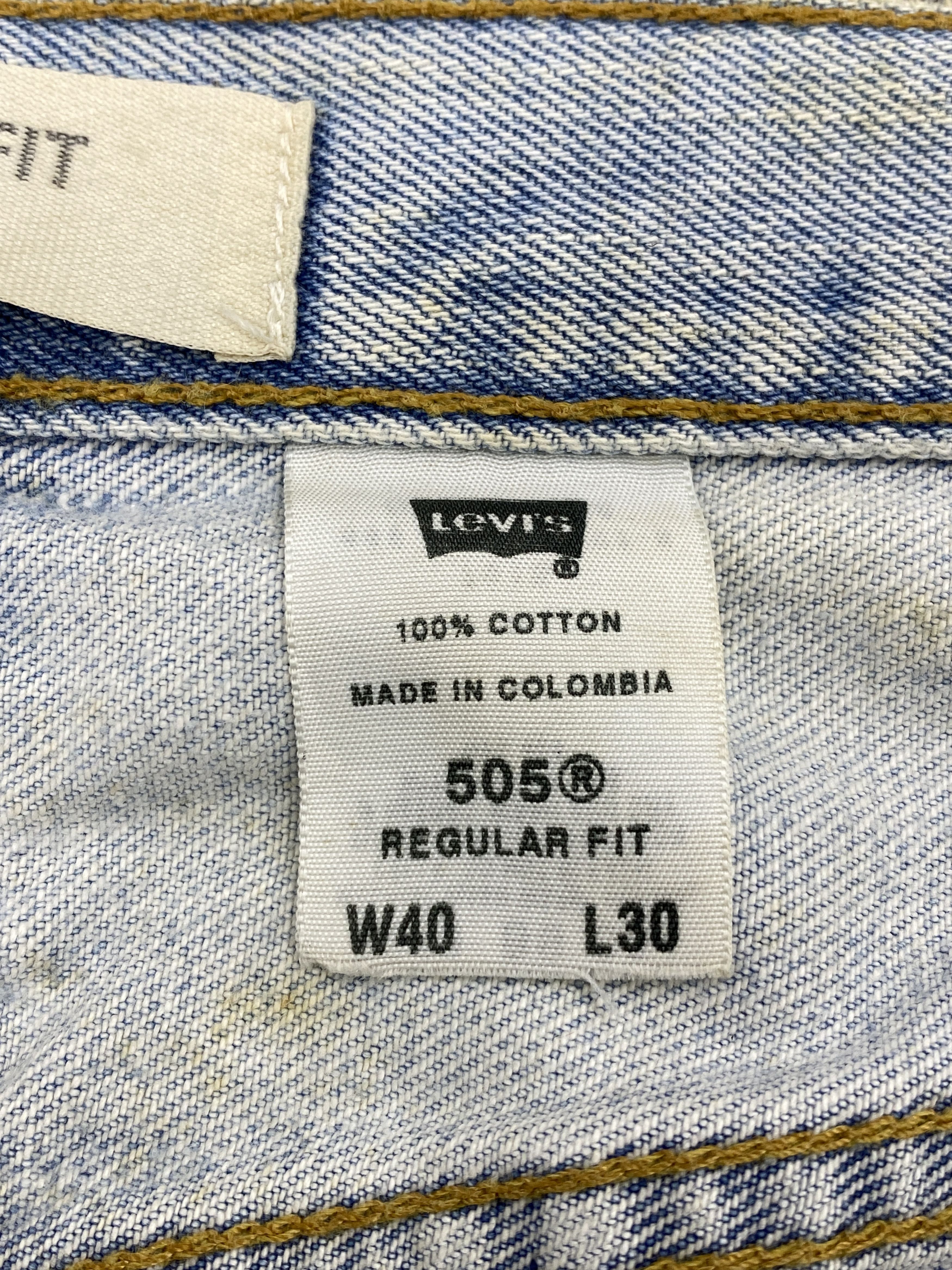 Levi's × Vintage Light Washed Vintage Levis 505 Straight Fit Denim Jeans Size US 40 / EU 56 - 7 Thumbnail