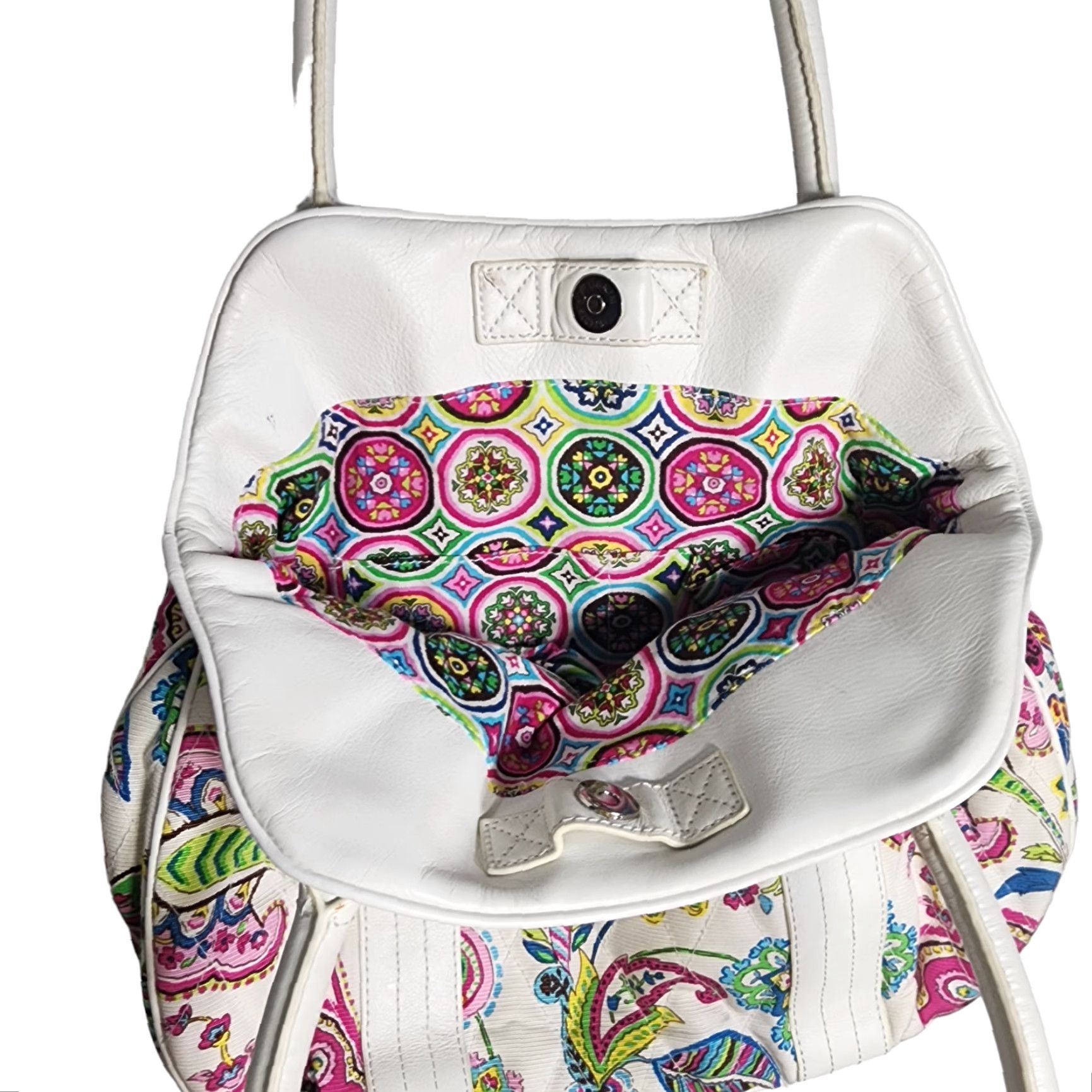 Where to Buy Designer Handbags in Palm Beach Gardens: Top Picks