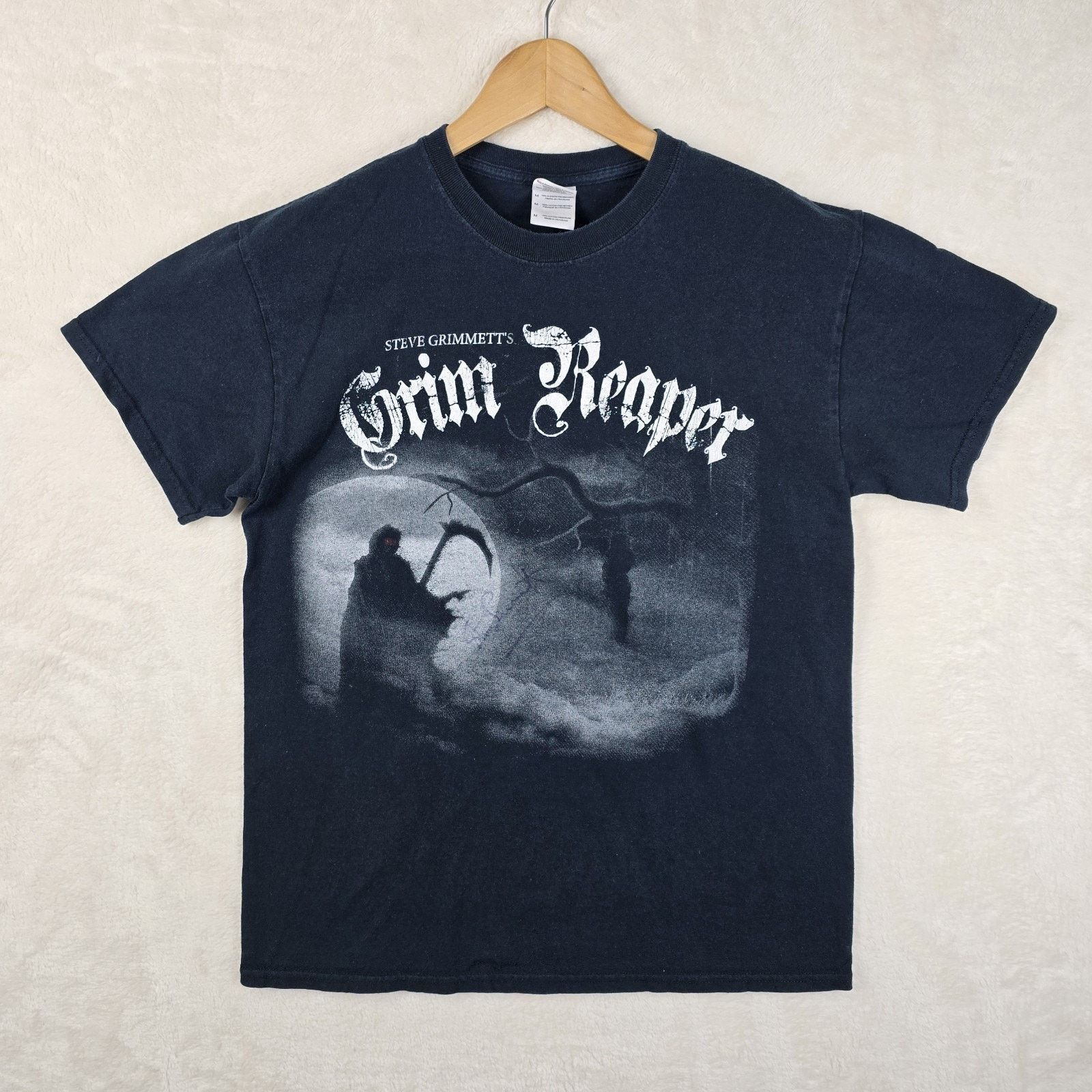 Gildan Steve Grimmett's Grim Reaper Autograph Concert Shirt Signed Size US M / EU 48-50 / 2 - 2 Thumbnail