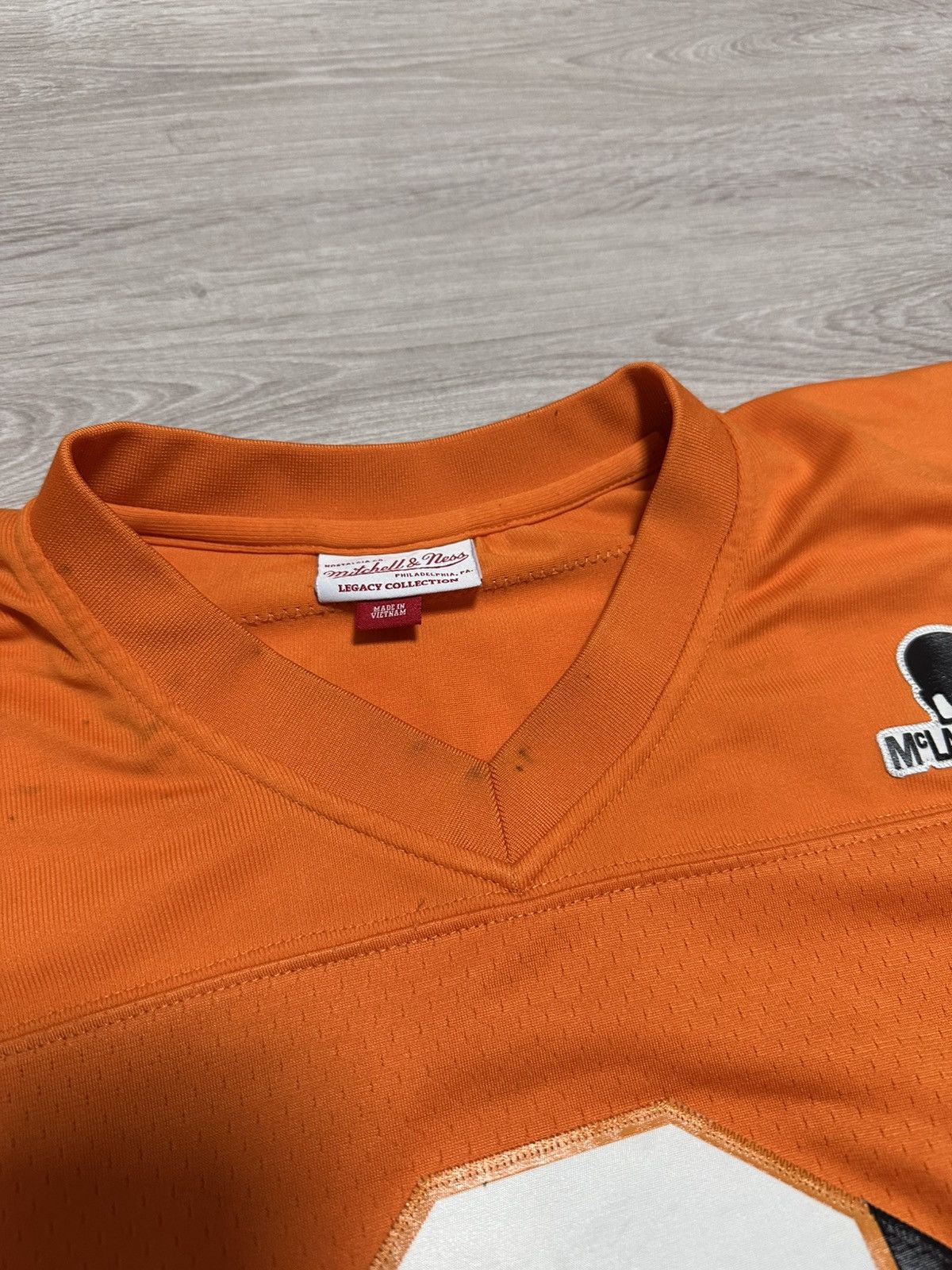 Formula 1 McLaren x Mitchell Ness F1 USA GP Daniel Ricciardo Jersey Size US L / EU 52-54 / 3 - 5 Thumbnail
