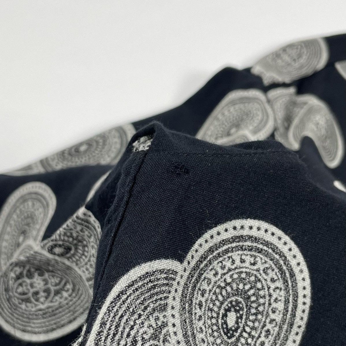 Versace Jeans Couture Vintage Versace Jeans Couture Shirt monogram print Size US XL / EU 56 / 4 - 10 Thumbnail