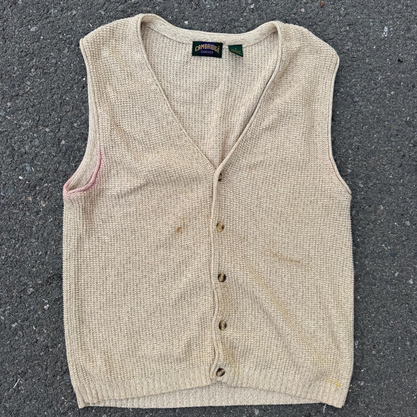 Cambridge Satchel Company Vintage Cambridge Classics Sweater Vest – Size Medium Size US M / EU 48-50 / 2 - 1 Thumbnail