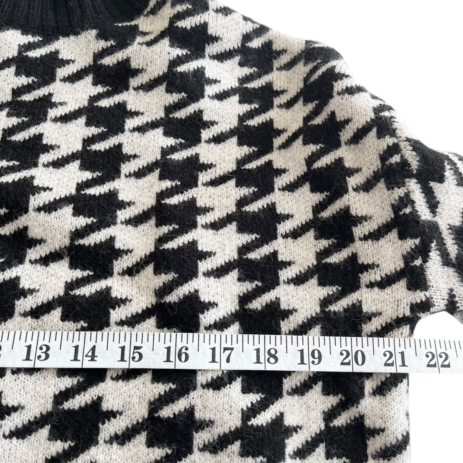 Other Stella + Lorenzo Black White Houndstooth Turtleneck Sweater Size S / US 4 / IT 40 - 5 Thumbnail