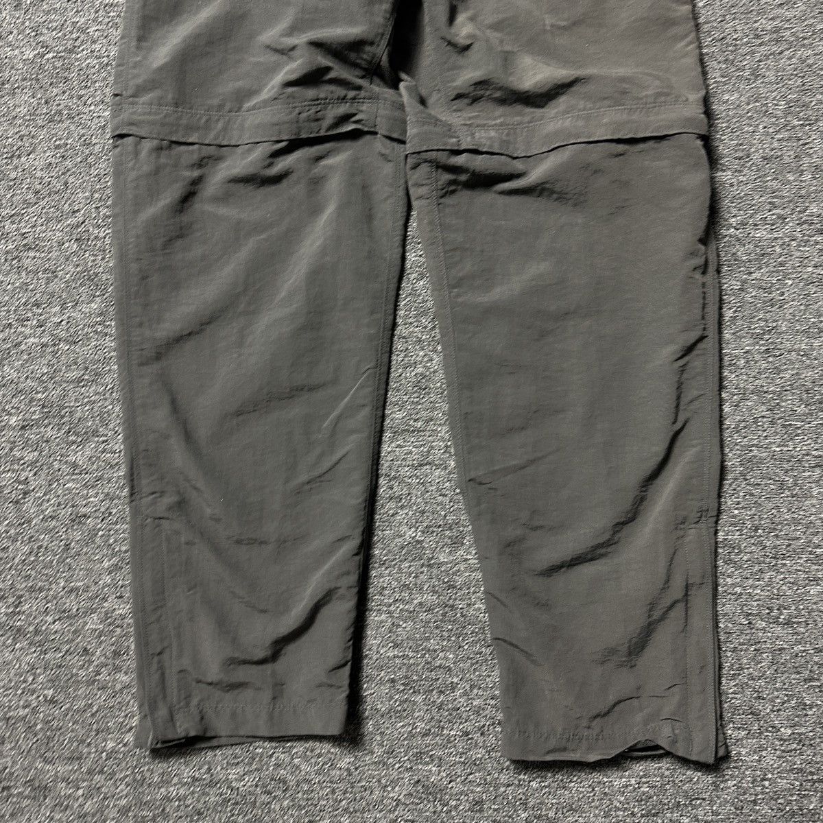 The North Face Vintage 2in1 Trekking Pants Size US 32 / EU 48 - 2 Thumbnail