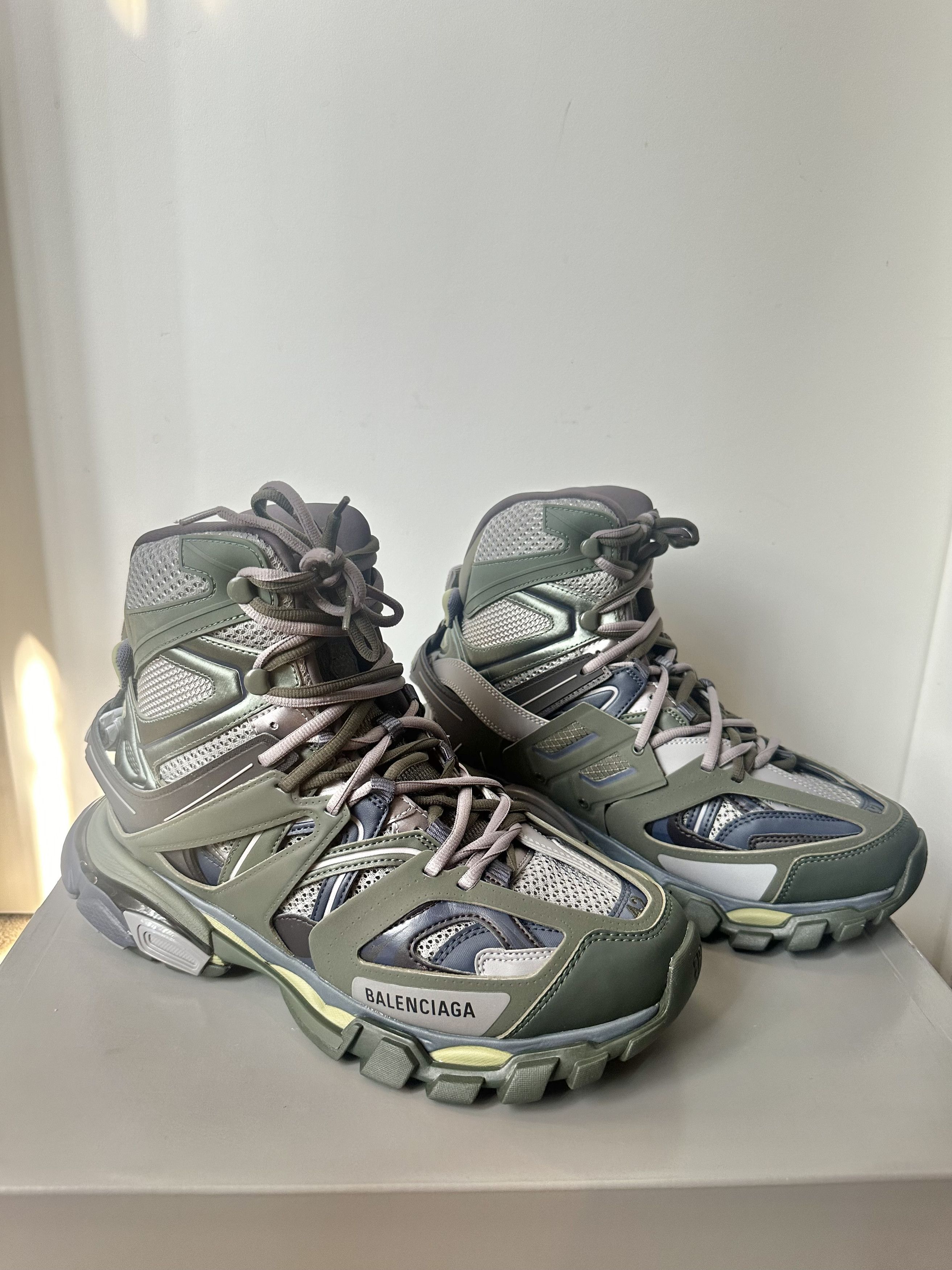 Balenciaga Balenciaga Track Hike Sneaker Green / Khaki / Grey Size US 9 / EU 42 - 1 Thumbnail
