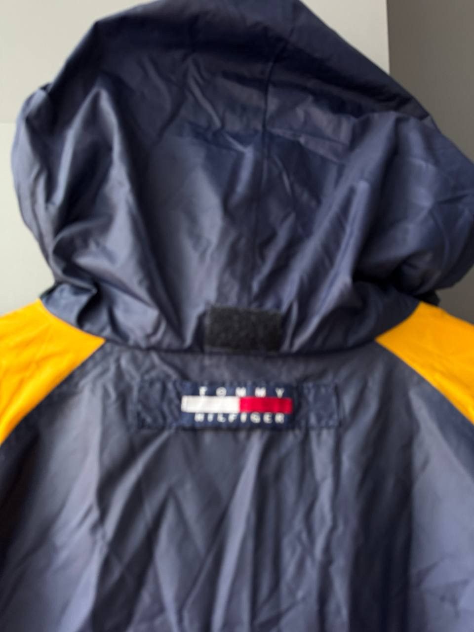 Tommy Hilfiger Vintage Tommy Hilfiger Spellout jacket Size US M / EU 48-50 / 2 - 3 Thumbnail