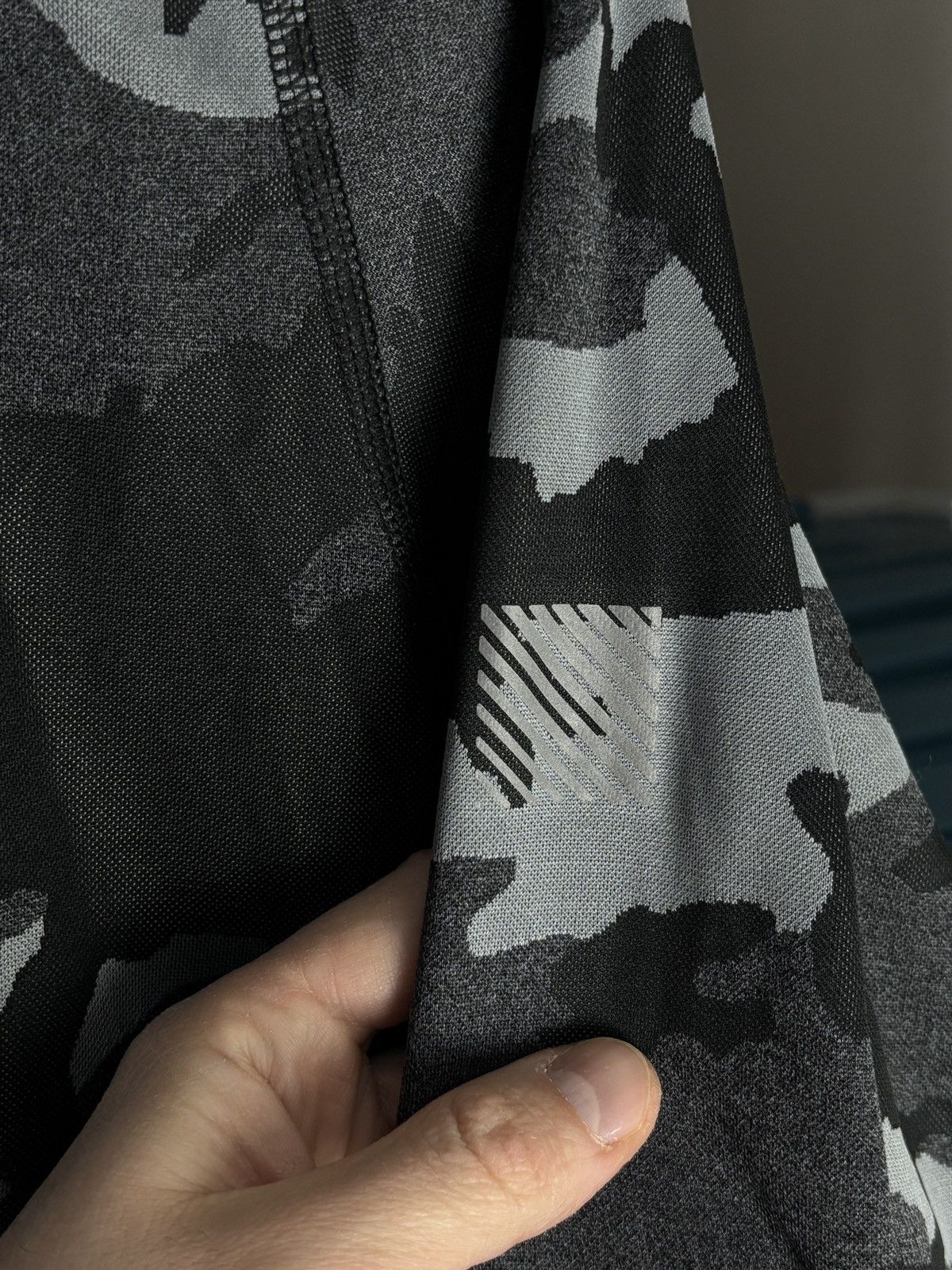 Nike Nike Running Dri-Fit Moro Camo Windbreaker Jacket Size US M / EU 48-50 / 2 - 8 Thumbnail
