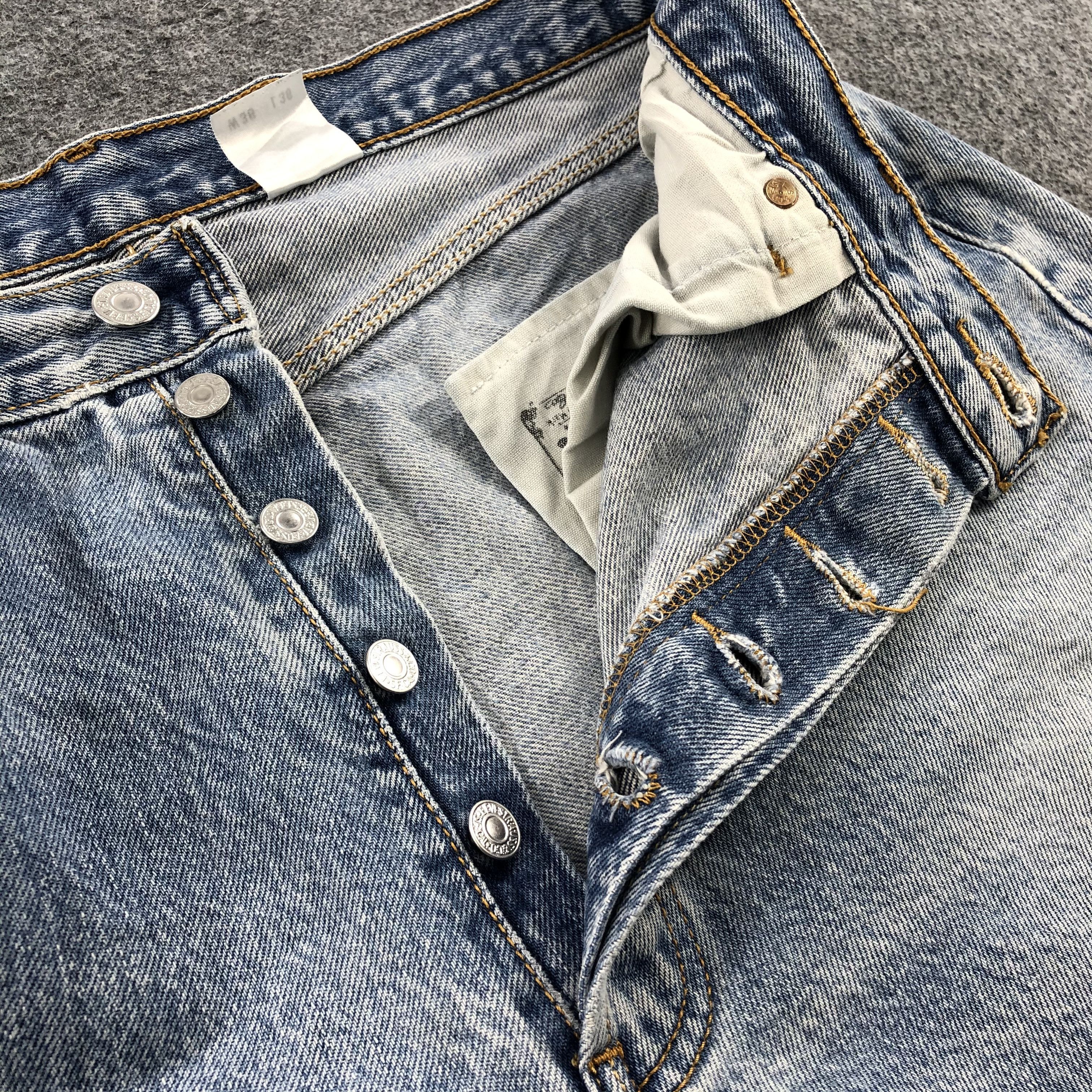 Levi's × Vintage 90s Vintage Blue Wash Levis 501 Jeans-JM1686 Size US 34 / EU 50 - 10 Thumbnail