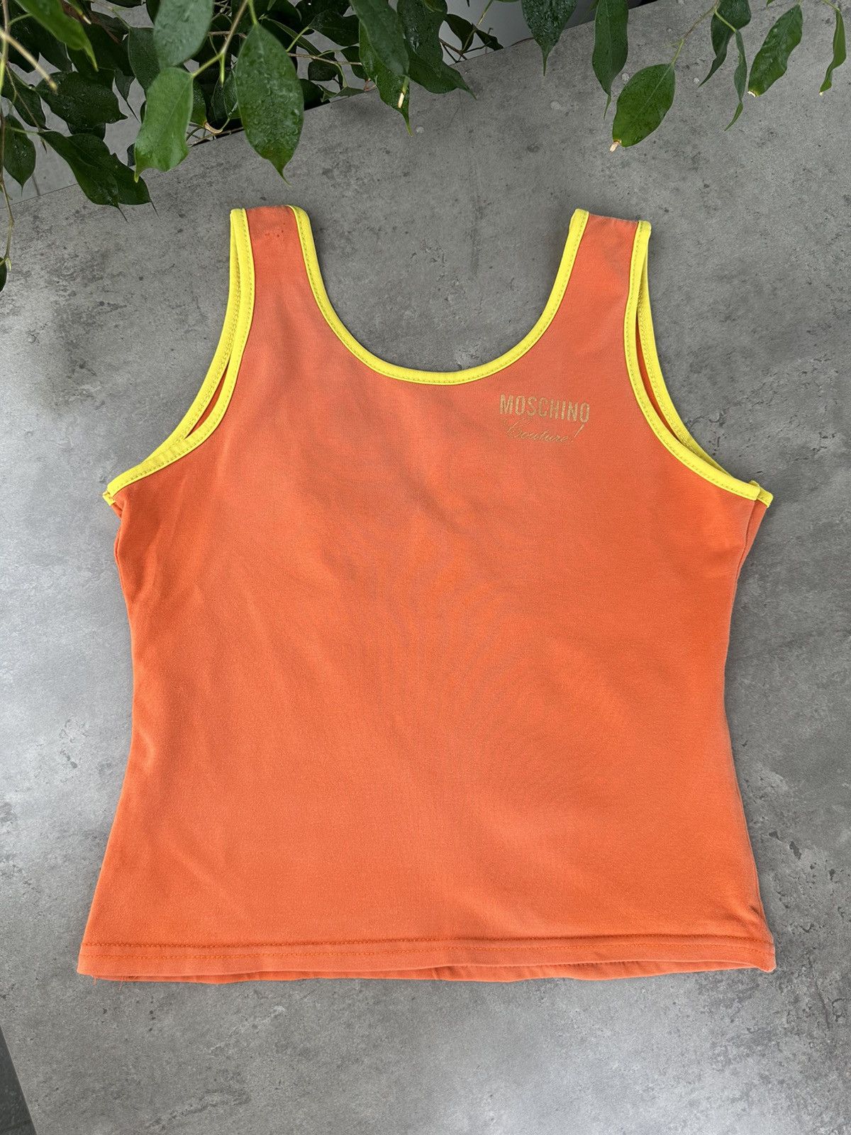 Japanese Brand Moschino Vintage Tank Top Size XS / US 0-2 / IT 36-38 - 1 Thumbnail