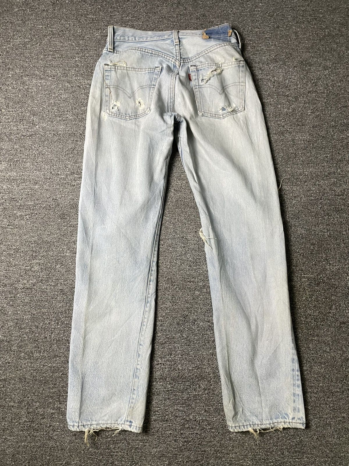 Japanese Brand × Levi's × Vintage Vintage LEVIS Straight Cut Denim Ripped Jeans (132) Size US 28 / EU 44 - 9 Thumbnail