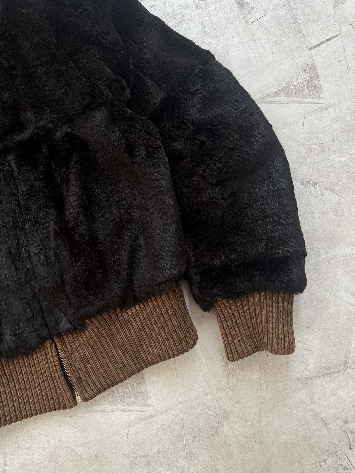 Alexander McQueen Alexander McQueen Archive Reversible Leather Fur Jacket Size S / US 4 / IT 40 - 13 Thumbnail