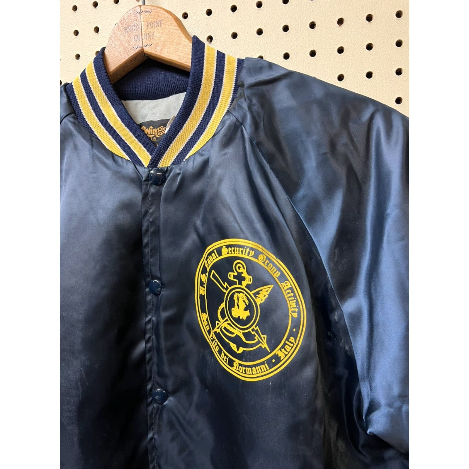 Vintage VINTAGE Swingster Jacket Military Satin Nylon Blue US Naval Italy Snap L Men Mens Size L Size US L / EU 52-54 / 3 - 3 Thumbnail