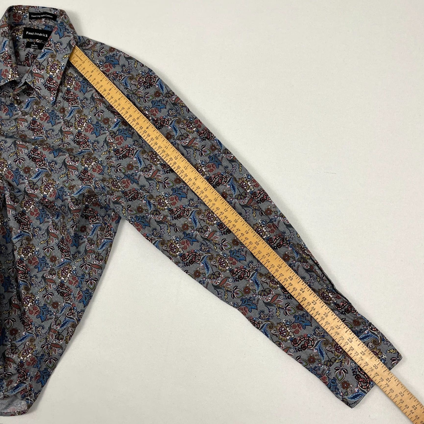 Vintage Paul Frederick Mens L Slim Fit Gray Paisley Floral Button Up Shirt Cotton Staple Size US L / EU 52-54 / 3 - 6 Thumbnail