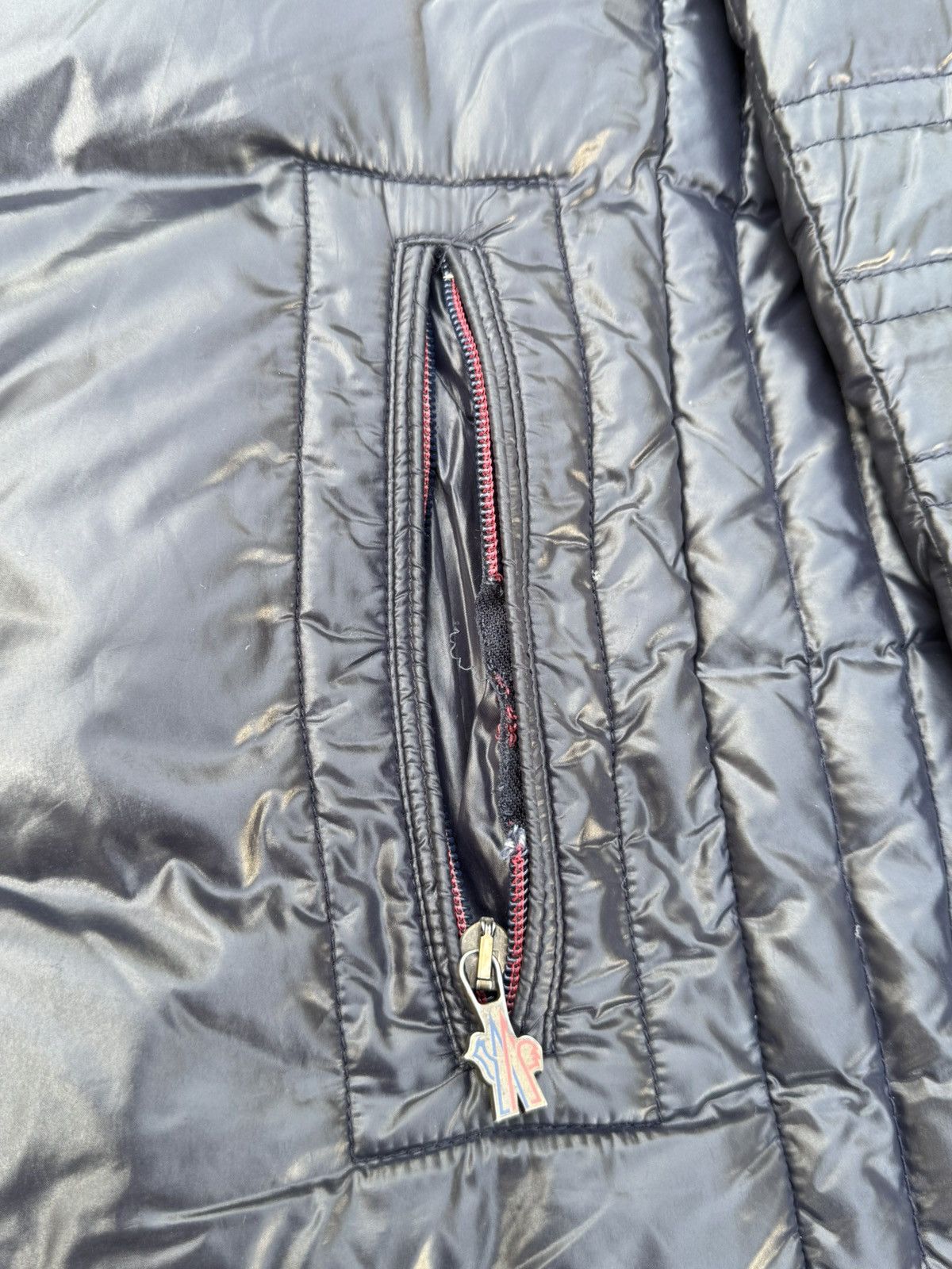 Moncler MONCLER RARE Multipocket Down Puffer Jacket Size US XL / EU 56 / 4 - 9 Thumbnail