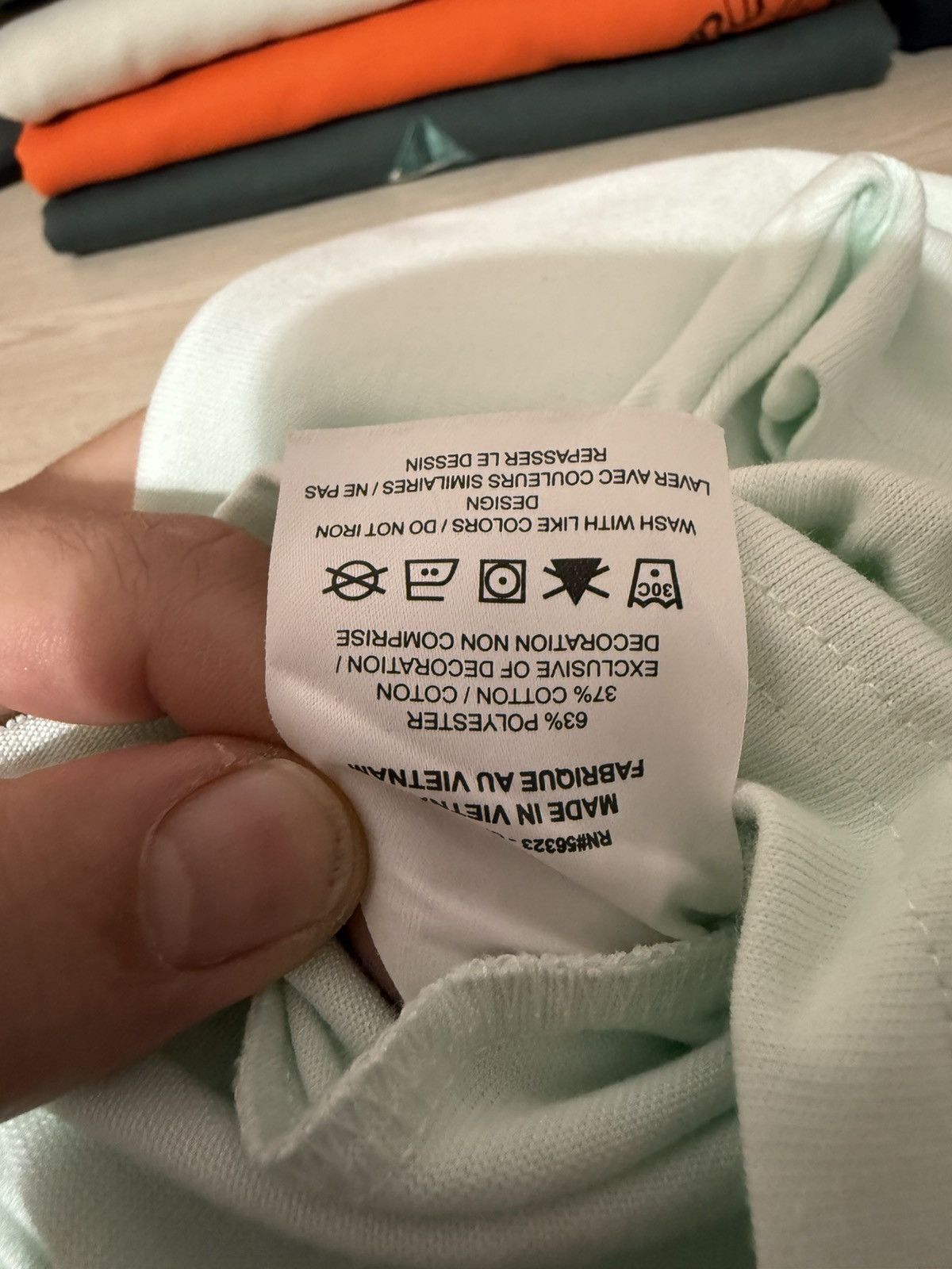 Nike ACG Nike ACG Small Logo T-Shirt Barely Green Size US M / EU 48-50 / 2 - 4 Thumbnail