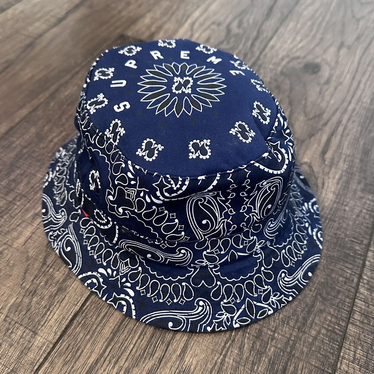 Supreme Supreme Bandana Paisley Crusher Bucket Hat Blue Sz M/L | Grailed