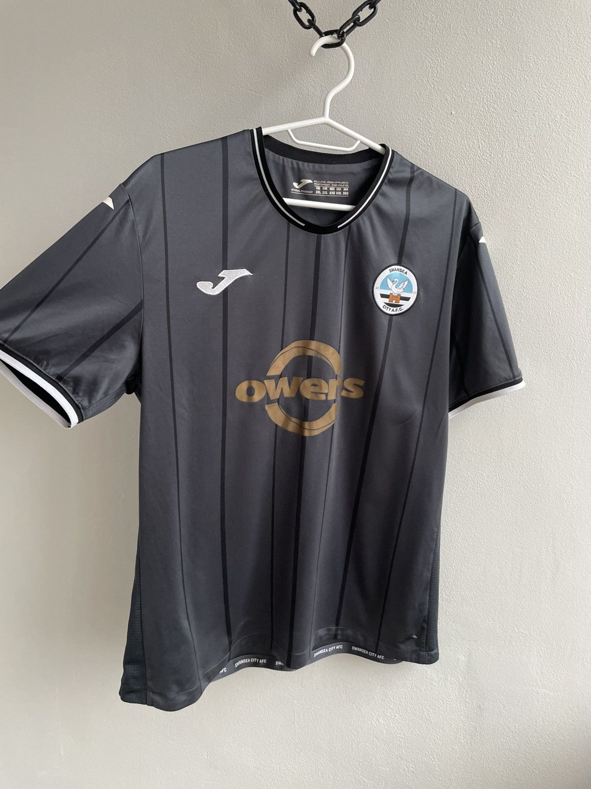 Joma SWANSEA CITY 2022 2023 THIRD SHIRT FOOTBALL SOCCER JERSEY Size US L / EU 52-54 / 3 - 3 Thumbnail