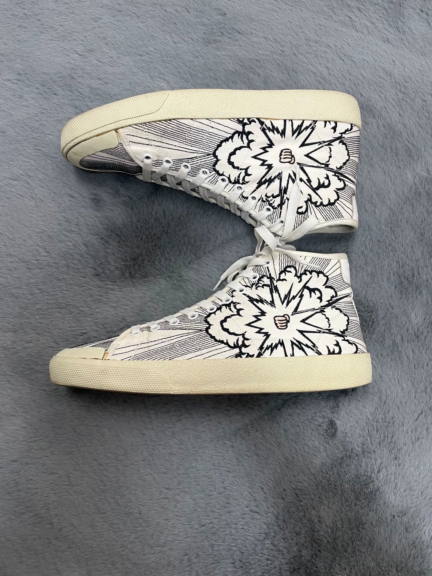 Saint Laurent Paris Authentic Saint Laurent 2016 runway style high-top sneakers Size US 9 / EU 42 - 5 Thumbnail