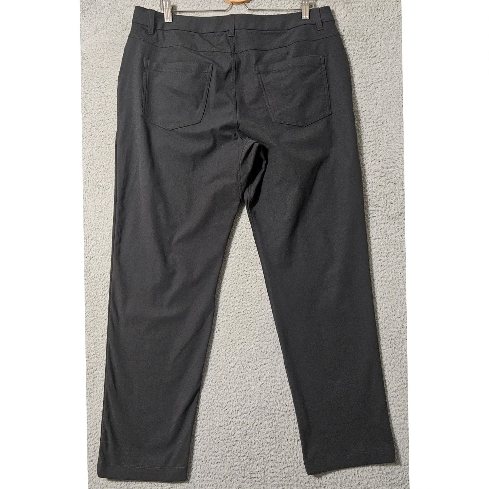 Lululemon Item Specifications: Size: 8 Size US 36 / EU 52 - 2 Thumbnail