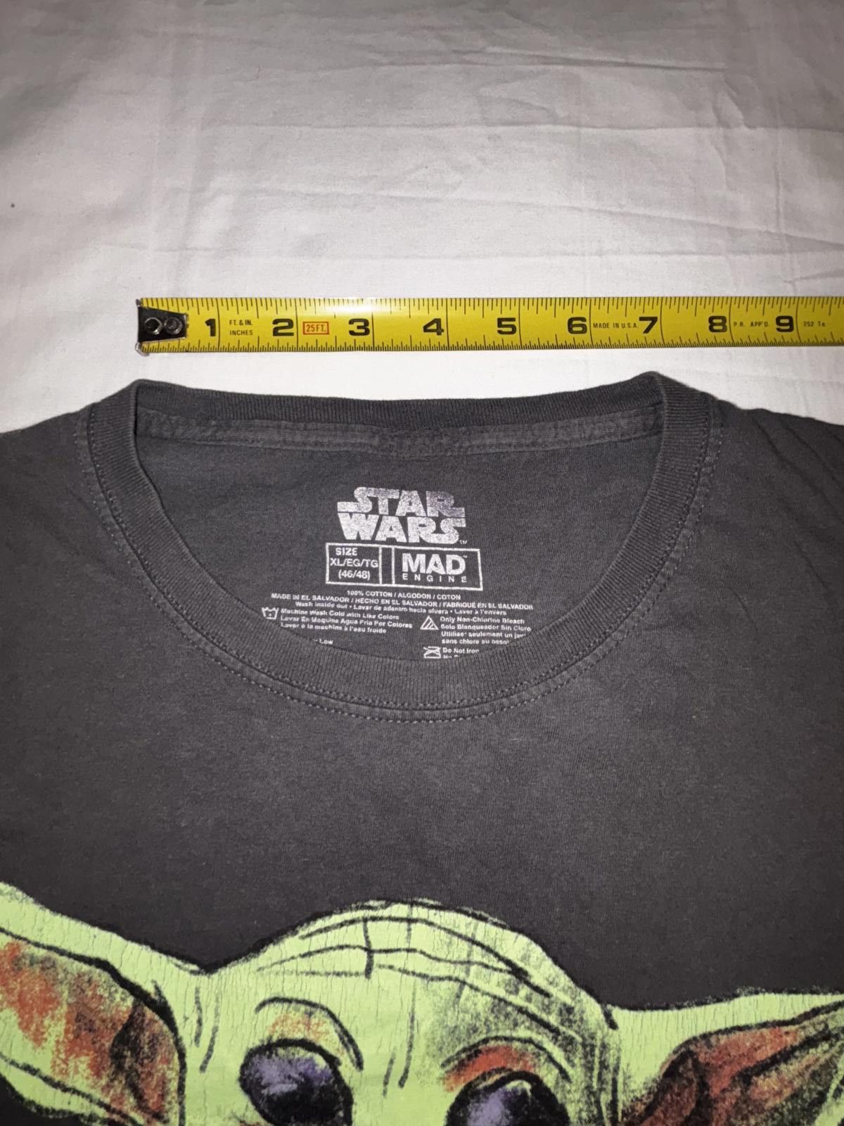 Star Wars Vintage Star Wars The Mandalorian Grogu Graphic T-Shirt Size US XL / EU 56 / 4 - 8 Thumbnail