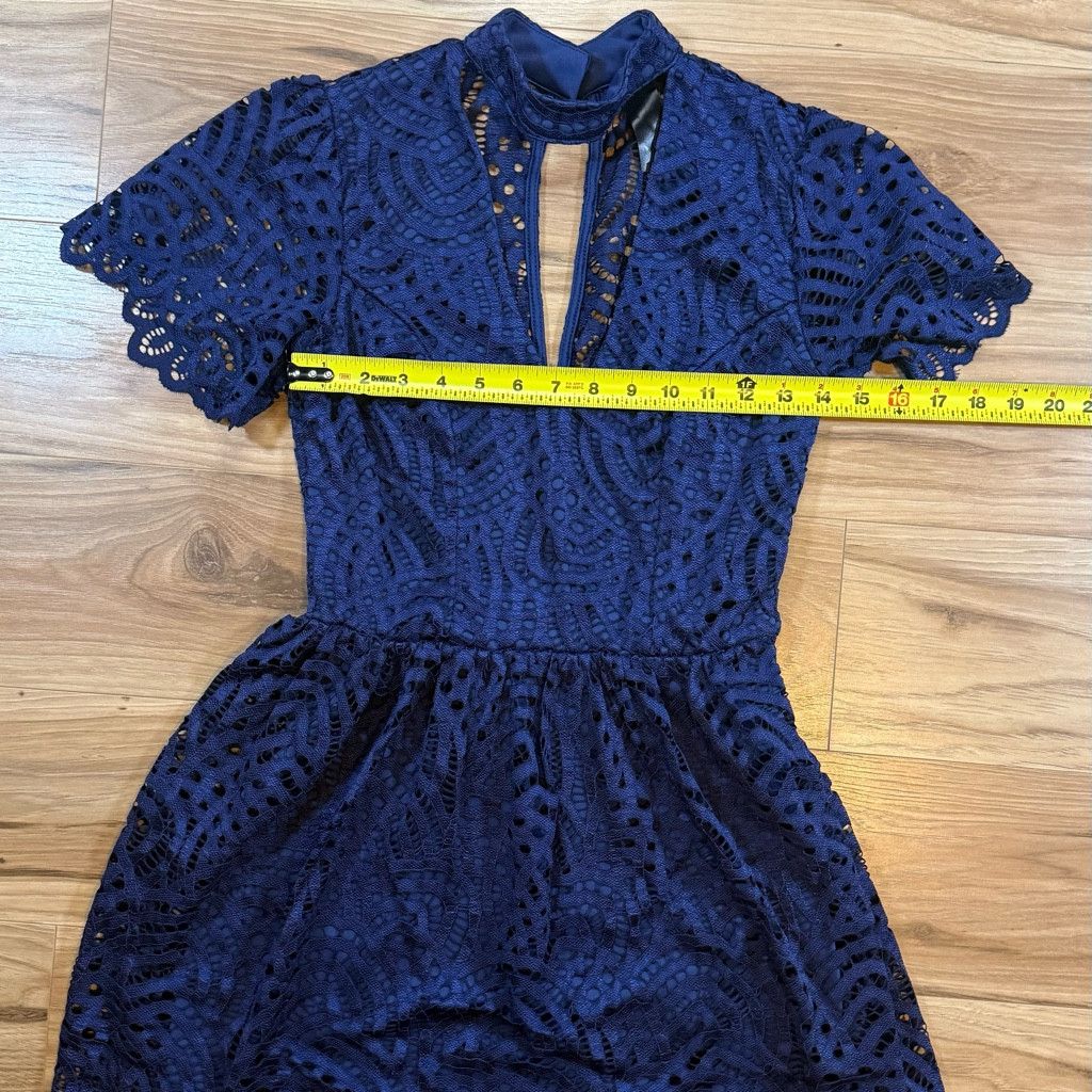 J Brand Women’s Navy Lace Dress Size 3 Size S / US 4 / IT 40 - 4 Thumbnail