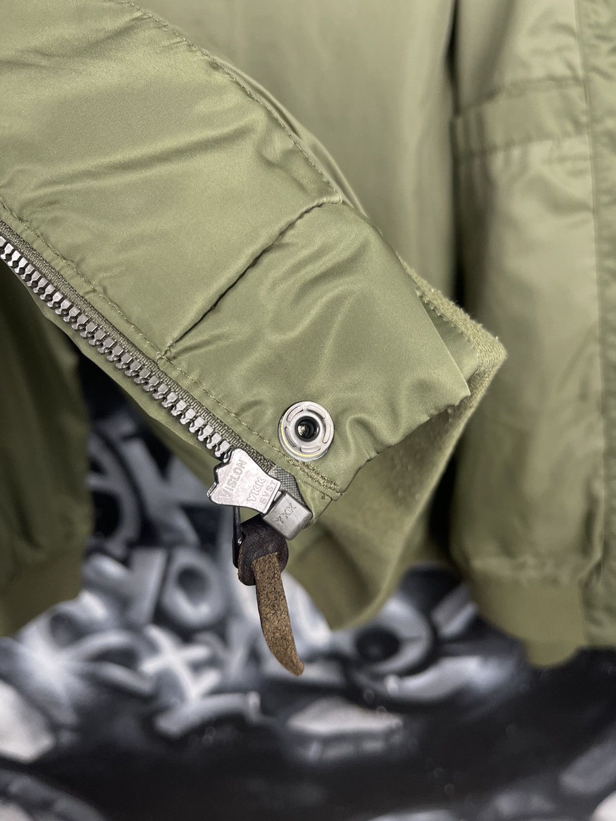 Levi's Levi’s Olive Full Zip Hooded Light Jacket Men’s Size Medium Size US M / EU 48-50 / 2 - 21 Thumbnail