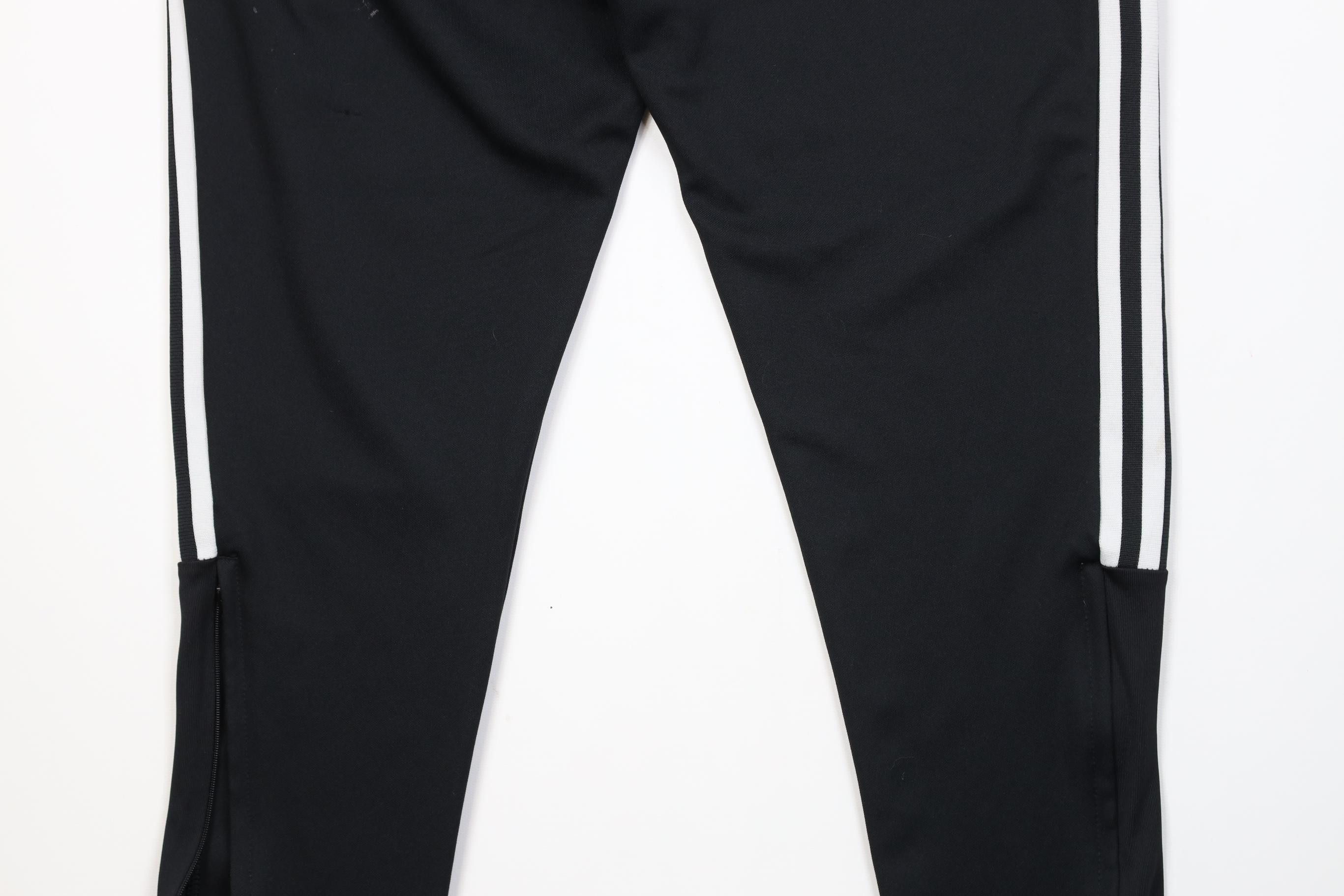 Adidas Vintage Y2K Adidas Tapered Leg Running Warm Up Sweatpants Size US 34 / EU 50 - 11 Thumbnail