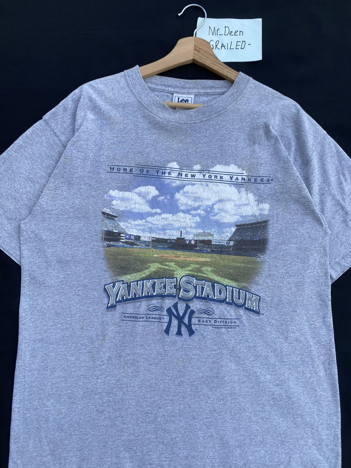 New York Yankees Rare Vintage New York Yankees Stadium Tshirt Size US L / EU 52-54 / 3 - 6 Thumbnail