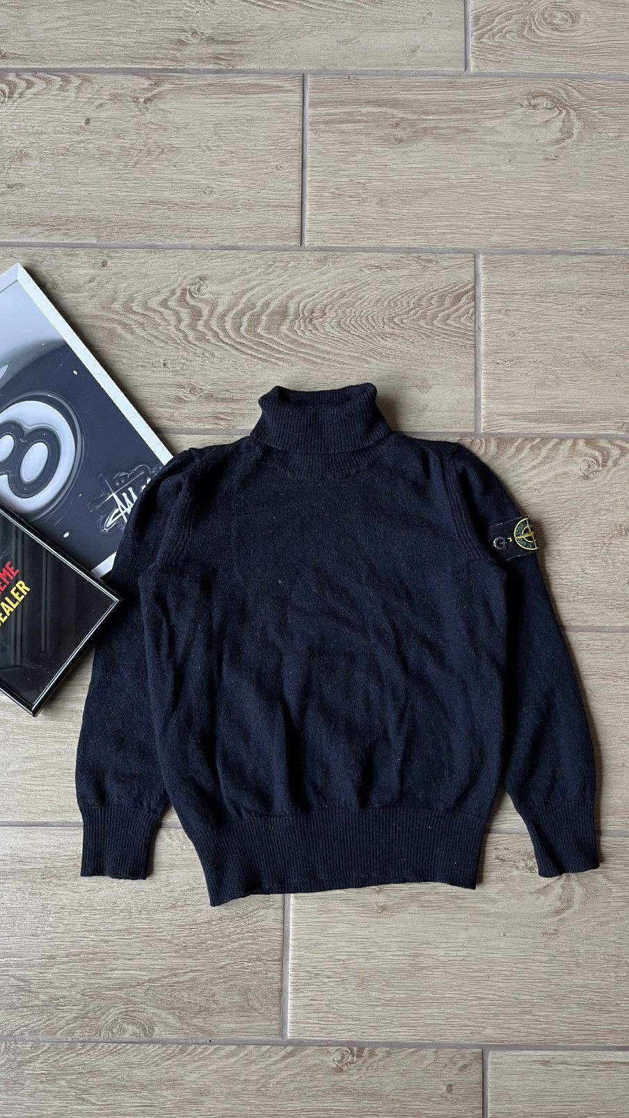 Stone Island × Vintage Stone Island Vintage 100% Wool Sweater JUNOIR Streetwear Size US M / EU 48-50 / 2 - 2 Thumbnail