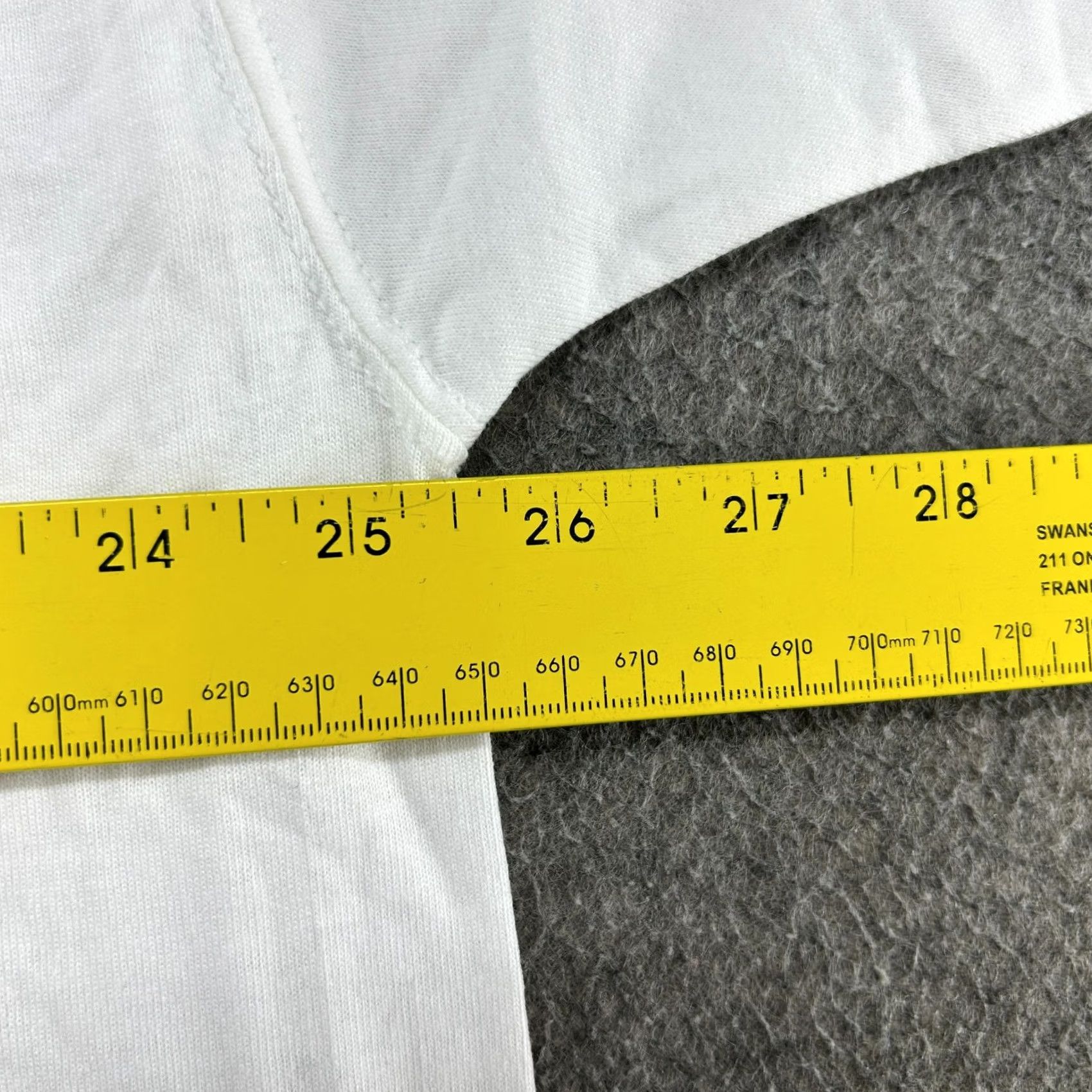 Fruit Of The Loom VINTAGE Nike Dri-FIT Shirt Mens 2XL White Henry V Play 90s Oregon Festival Love Retro Cotton Polyester Short Sleeve Crew Neck Pockets Logo Size US XXL / EU 58 / 5 - 5 Thumbnail