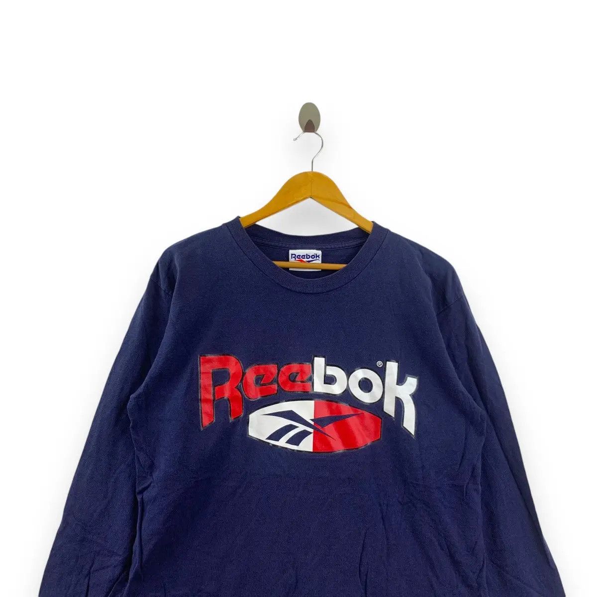 Reebok Vintage 90’ REEBOK Made In USA Sportswear Tee Shirt Size US L / EU 52-54 / 3 - 3 Thumbnail