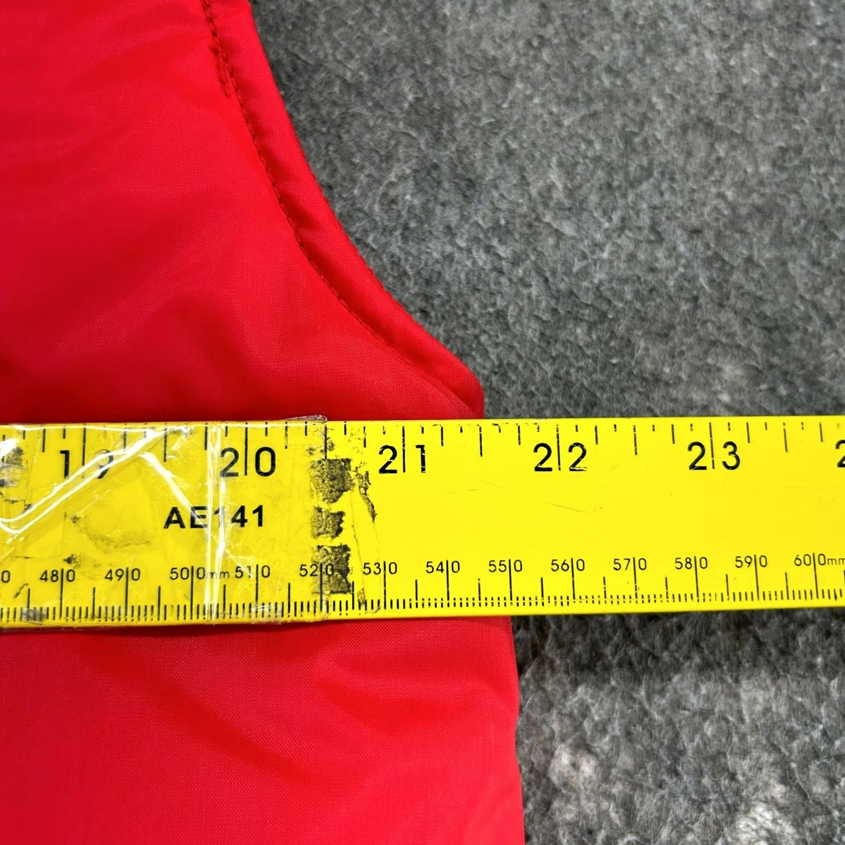 Vintage VINTAGE Snap On Tools Vest Mens M Red Nylon Puffer Insulated 90s USA Hiking Size US M / EU 48-50 / 2 - 5 Thumbnail