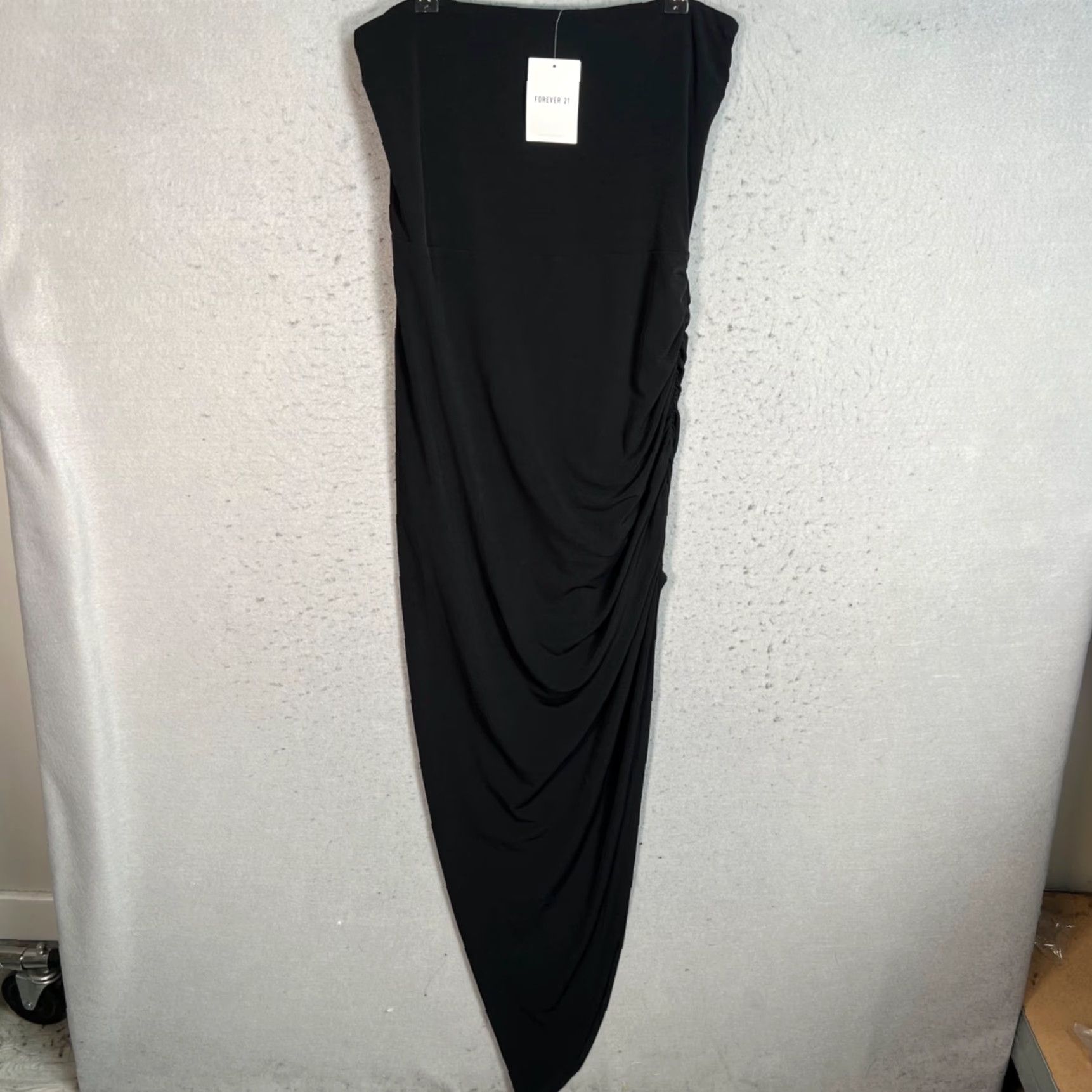 Forever 21 FOREVER 21 Womens Maxi Dress Strapless Black L Draped Detail NEW! Size L / US 10 / IT 46 - 2 Thumbnail