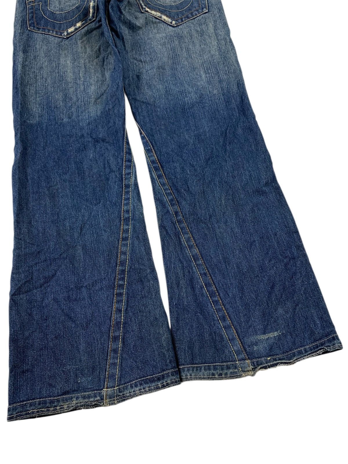 True Religion True Religion section #section 803 Flare jeans pants Size US 30 / EU 46 - 3 Thumbnail