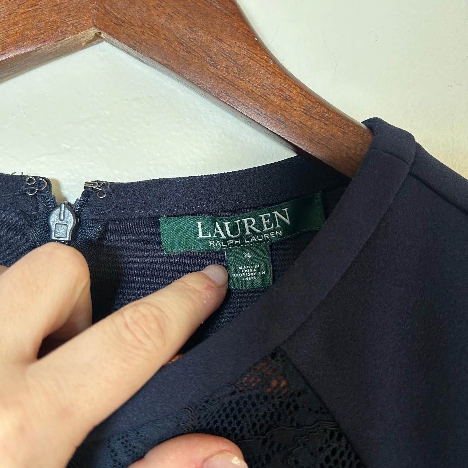 Lauren Ralph Lauren Lauren Ralph Lauren Sheath Dress Womens 4 Navy Blue Lace Size S / US 4 / IT 40 - 3 Thumbnail