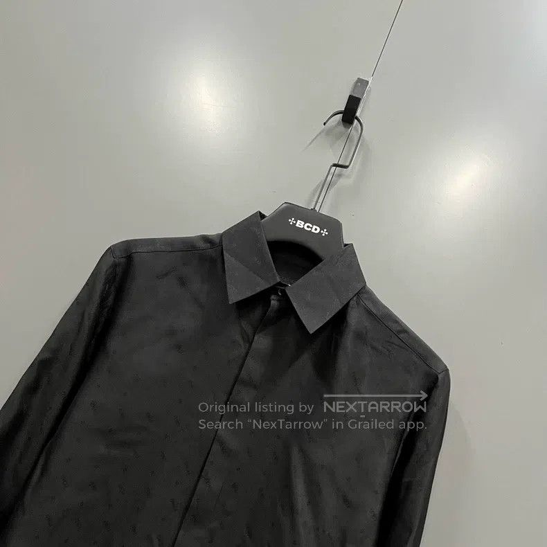 Fendi Fendi sizze 37 Black logo long-sleeve shirt with bulletproo Size US XS / EU 42 / 0 - 2 Thumbnail
