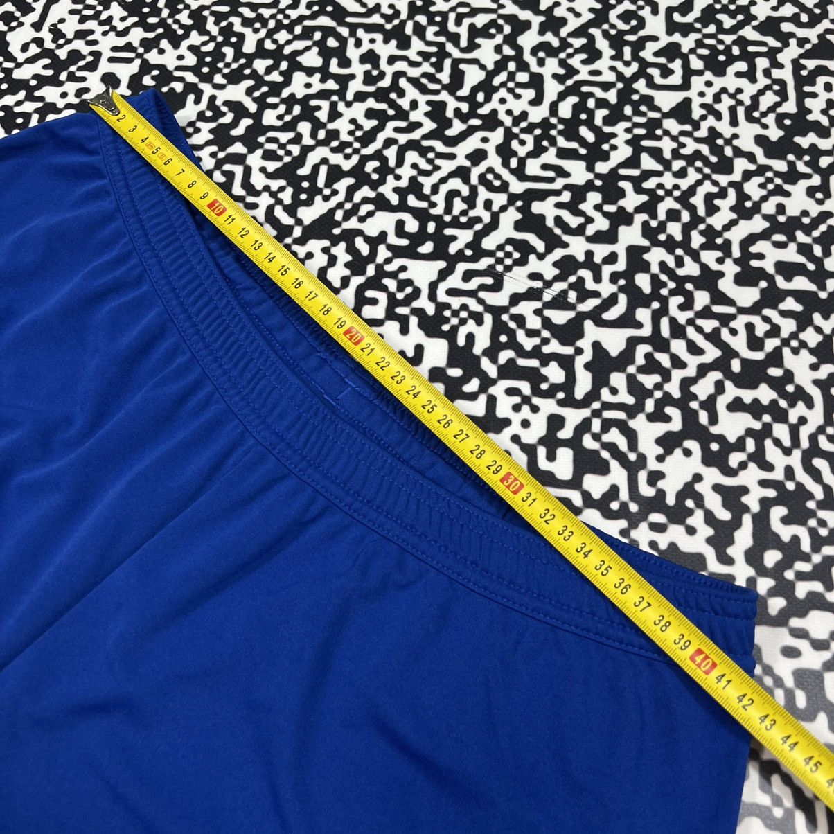 Adidas Vintage Y2K Adidas Sports Style Retro Casual Basic Shorts Size US 37 - 18 Thumbnail