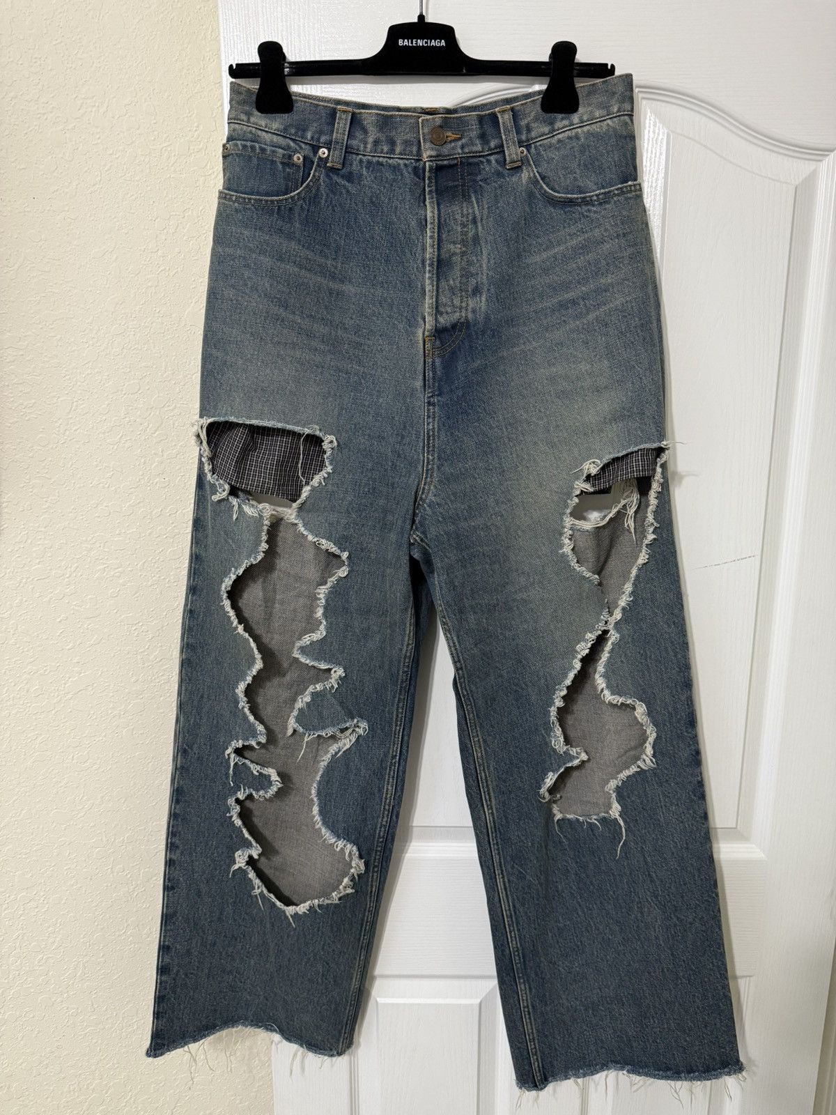 Balenciaga Balenciaga Destroyed Layered Pants SAMPLE Size US 30 / EU 46 - 1 Thumbnail