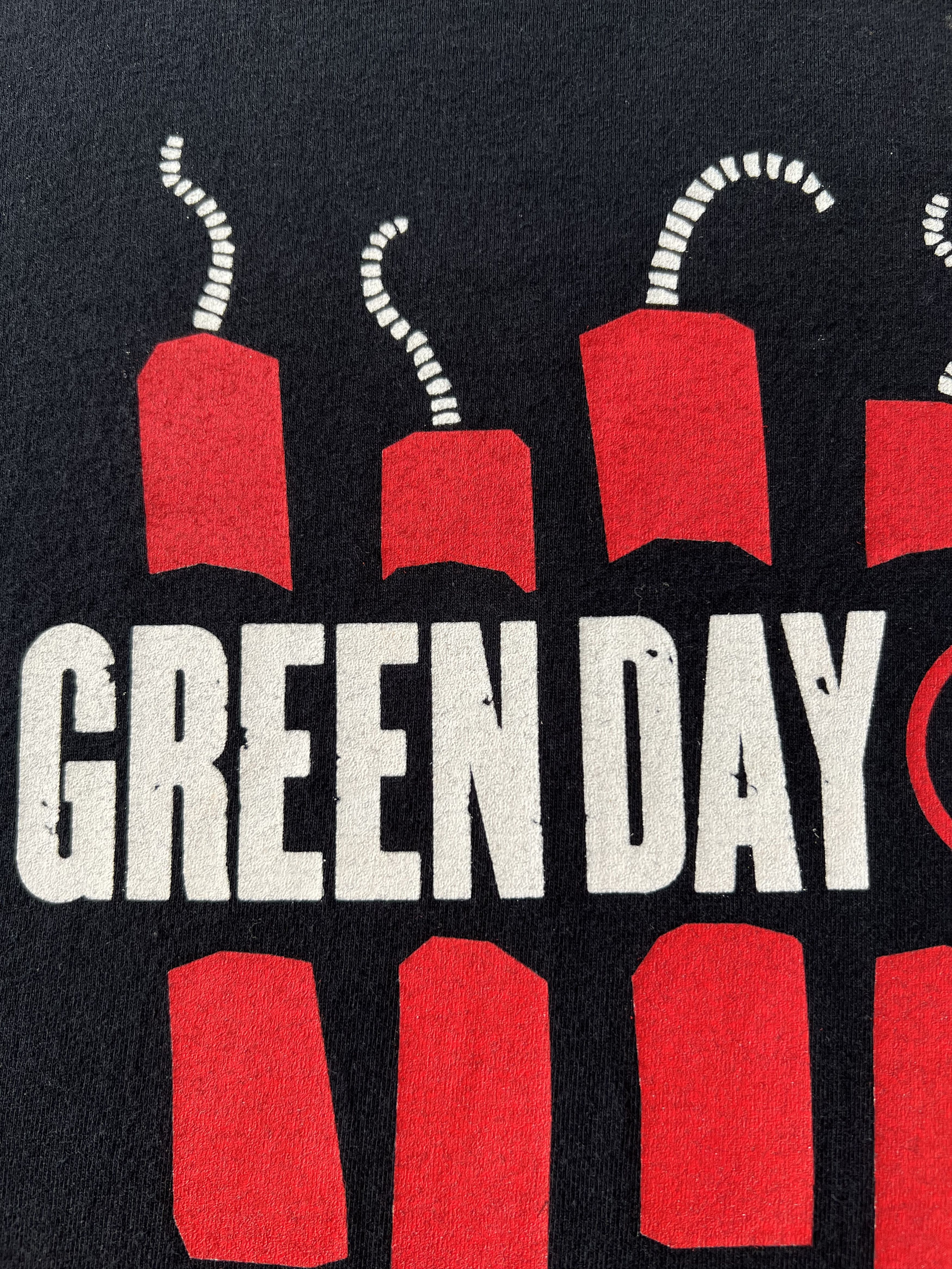 Band Tees Vintage 2005 Green Day American Idiot Black T-shirt Size US S / EU 44-46 / 1 - 6 Thumbnail