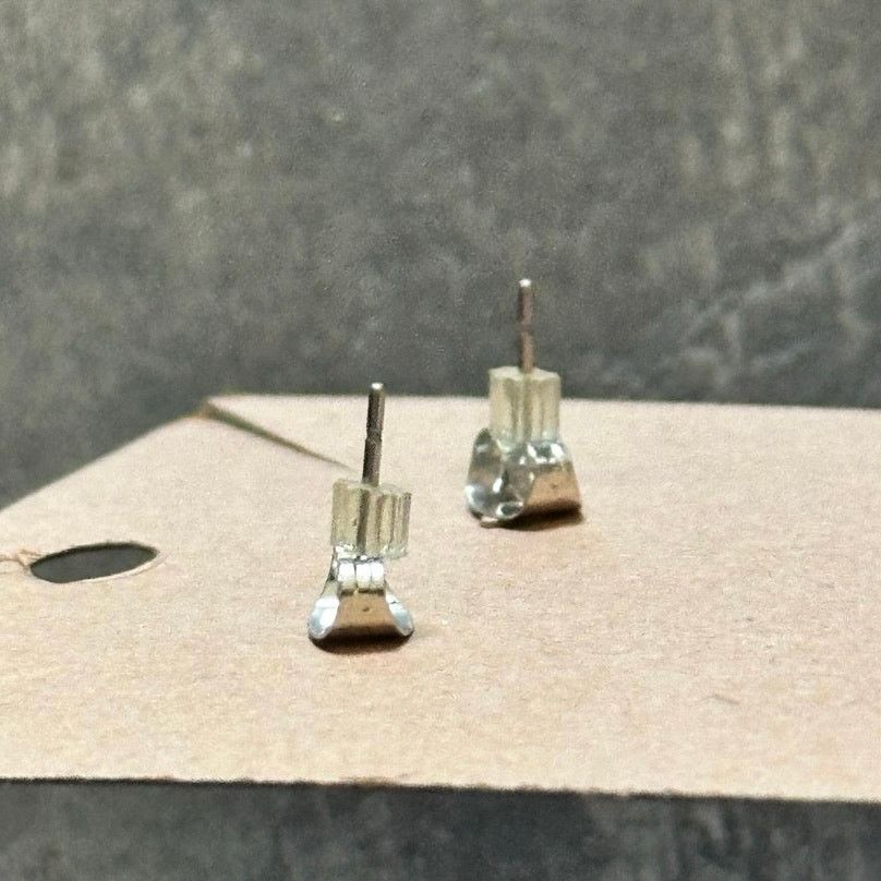Other doctor who silver gray wings stud earrings Size ONE SIZE - 3 Thumbnail