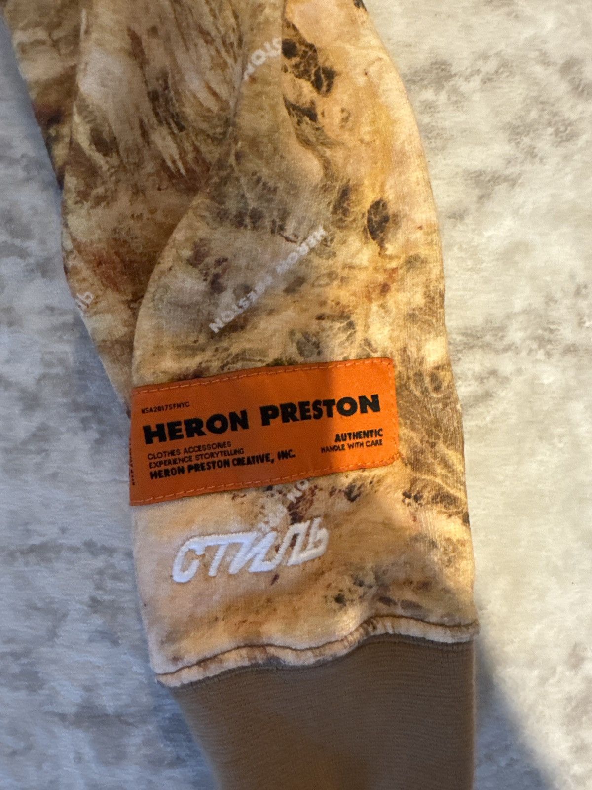 Heron Preston Heron Preston Cropped Hoodie Size XS / US 0-2 / IT 36-38 - 4 Thumbnail