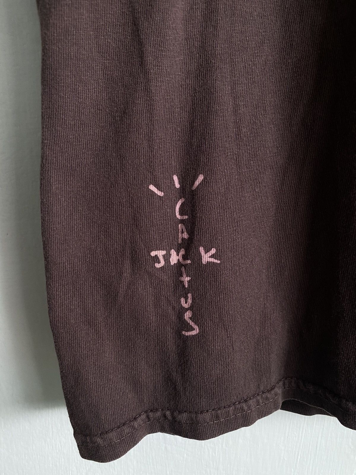 Fragment Design × Kaws × Travis Scott Cactus Jack Travis Scott x Fragment Design Size US S / EU 44-46 / 1 - 4 Thumbnail