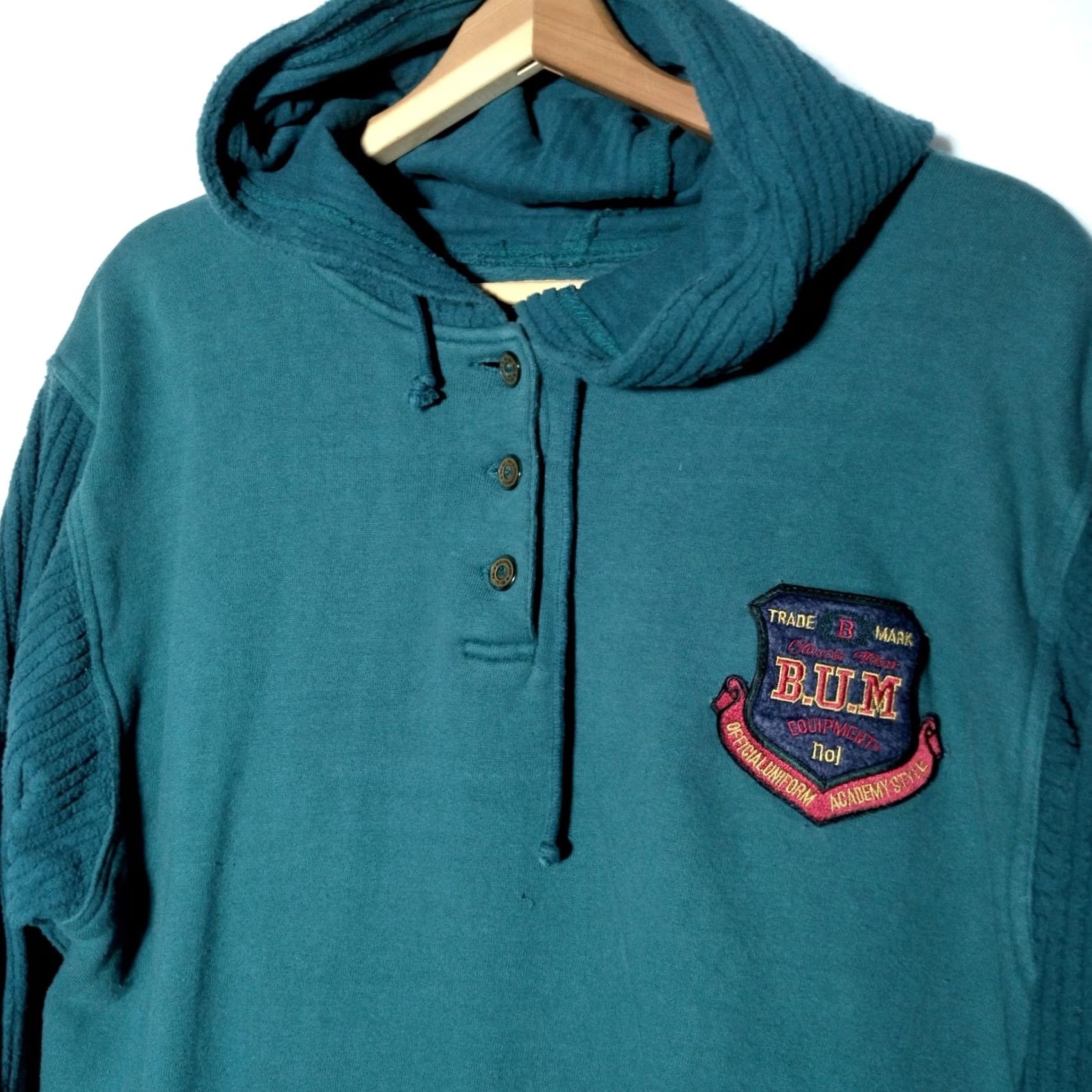 Vintage VINTAGE B.U.M. Equipment Sweatshirt Hoodie Green Large Pullover Embroidered Crest 90s Mens Regular Button Size US L / EU 52-54 / 3 - 2 Thumbnail