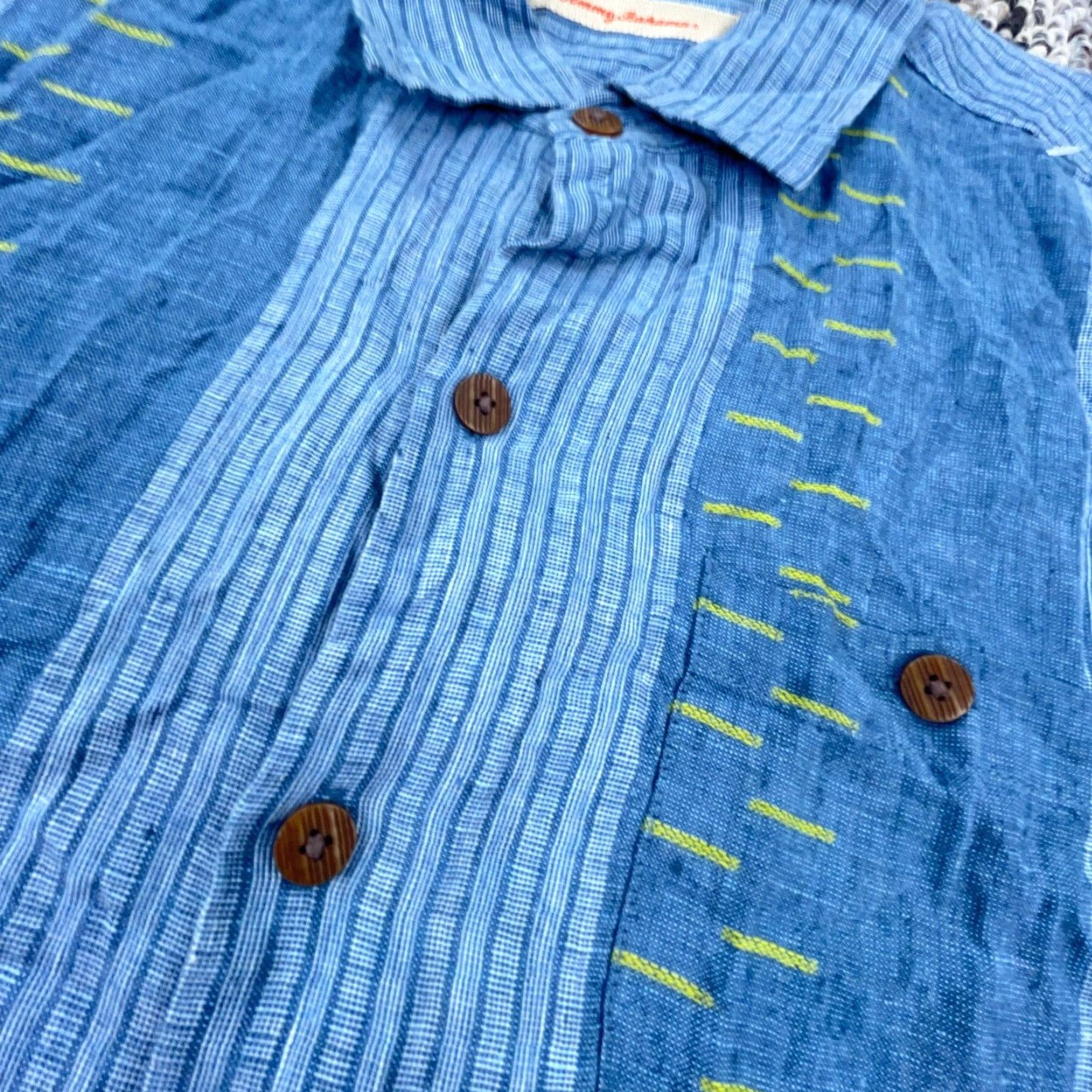 Tommy Bahama VINTAGE Tommy Bahama Shirt Men Large Blue Striped Linen Button-Up Casual Beachwear Summer Mens Size US L / EU 52-54 / 3 - 3 Thumbnail
